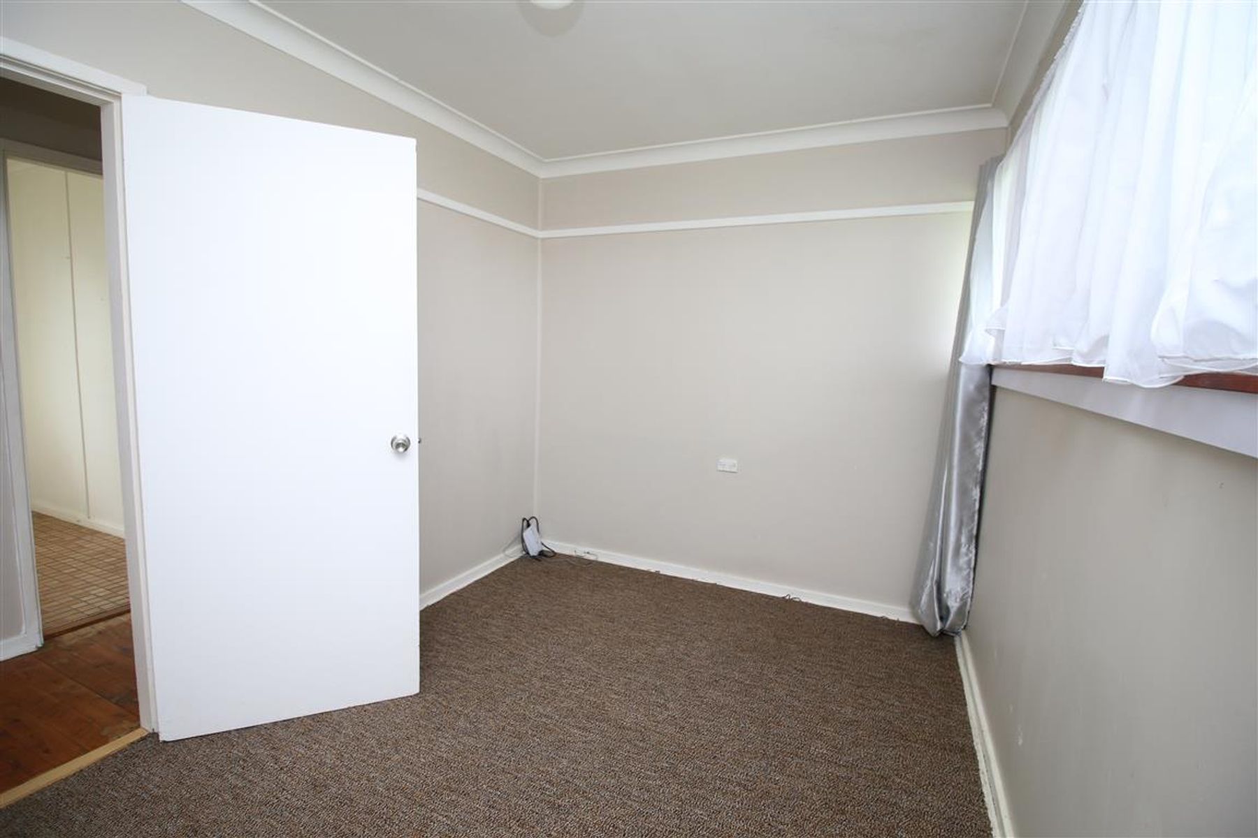 140 Petrie Street, Tenterfield NSW 2372, Tenterfield - Thumbnail 5