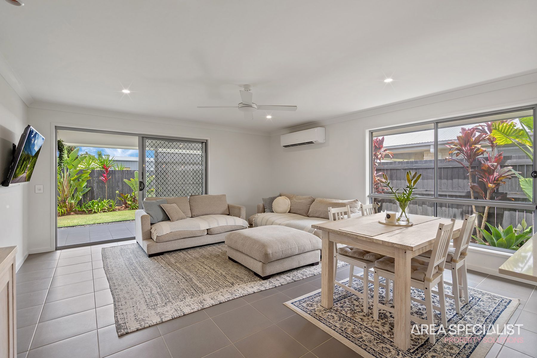 6 Bayside Avenue, Jacobs Well, QLD 4208, Jacobs Well - Thumbnail 8