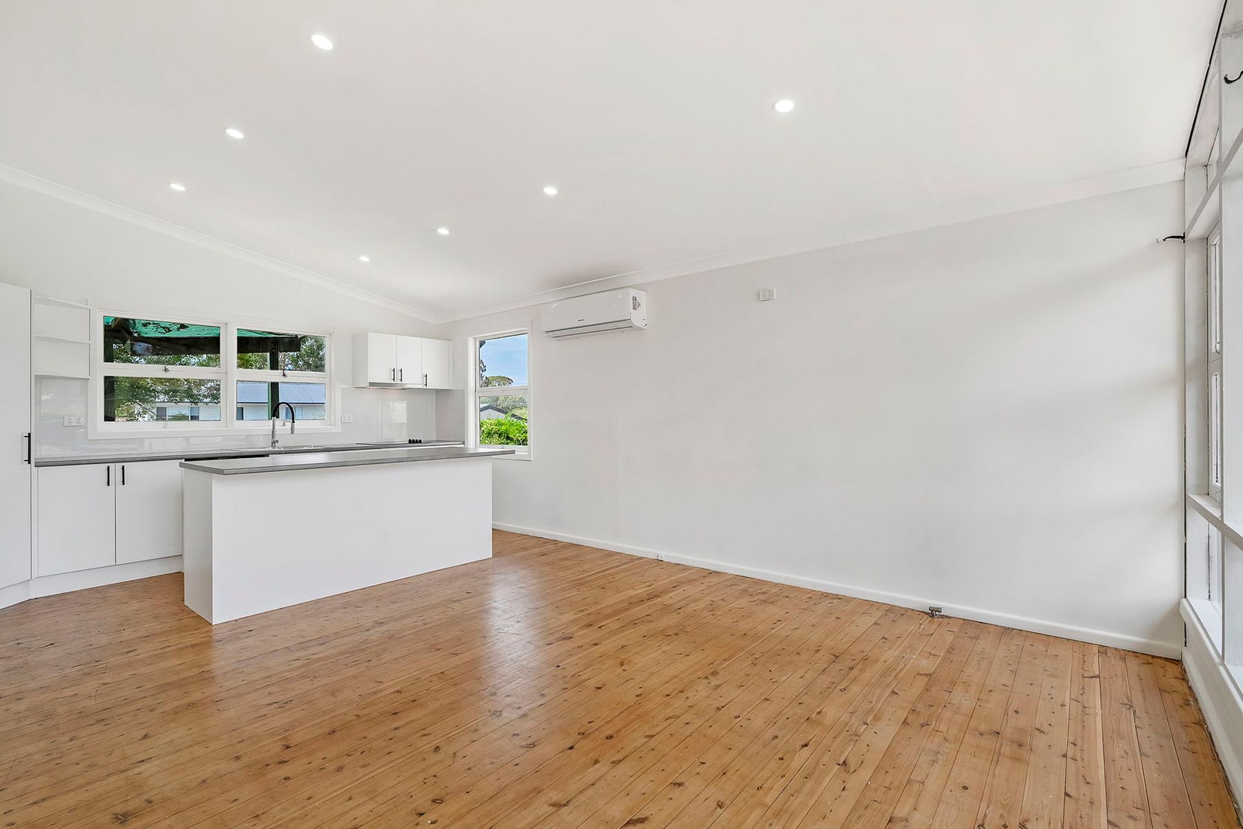 1 Norah Avenue, Charmhaven NSW 2263, Charmhaven - Thumbnail 5