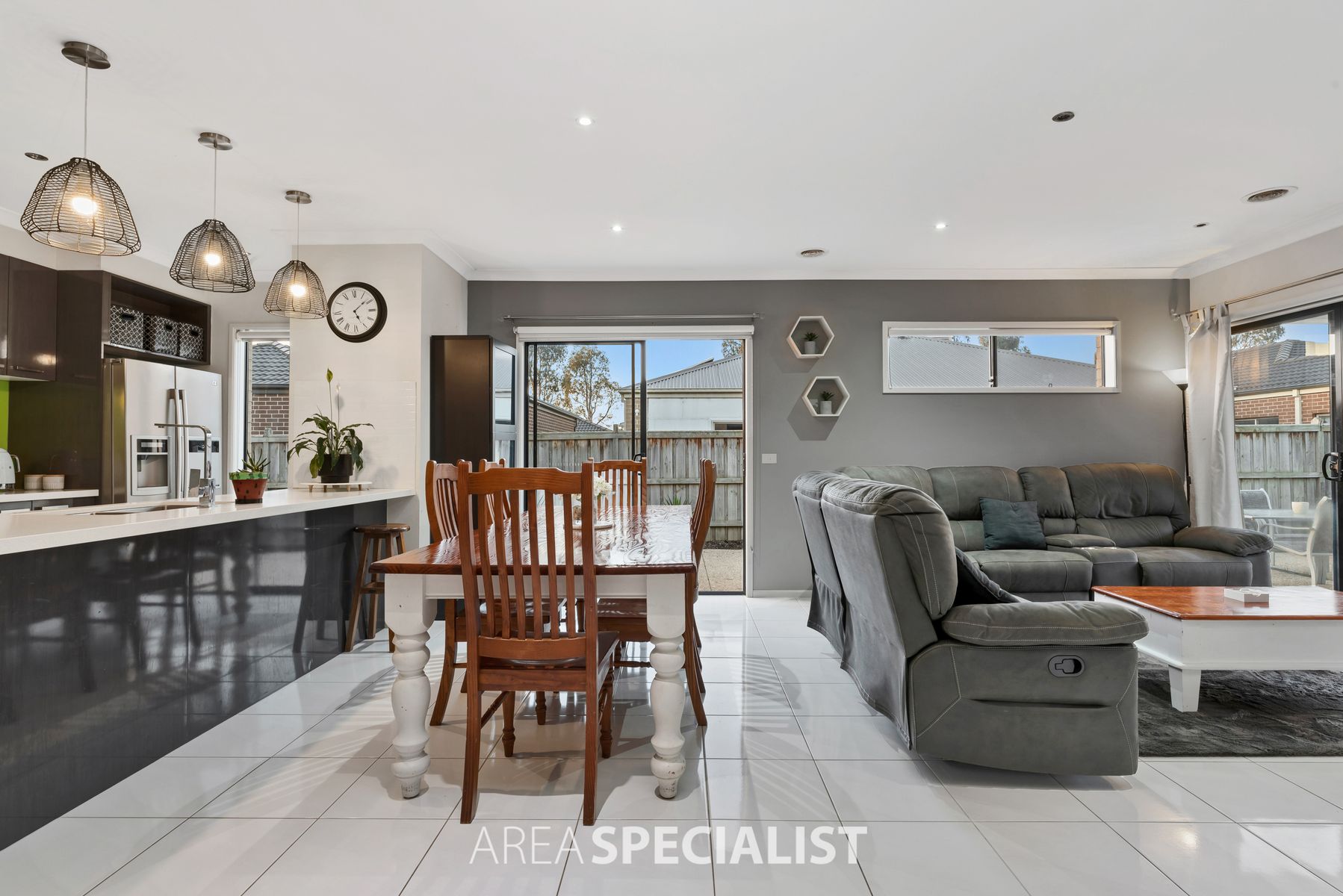 14 Davenport Crescent, Cranbourne West, VIC 3977, Cranbourne West - Thumbnail 7