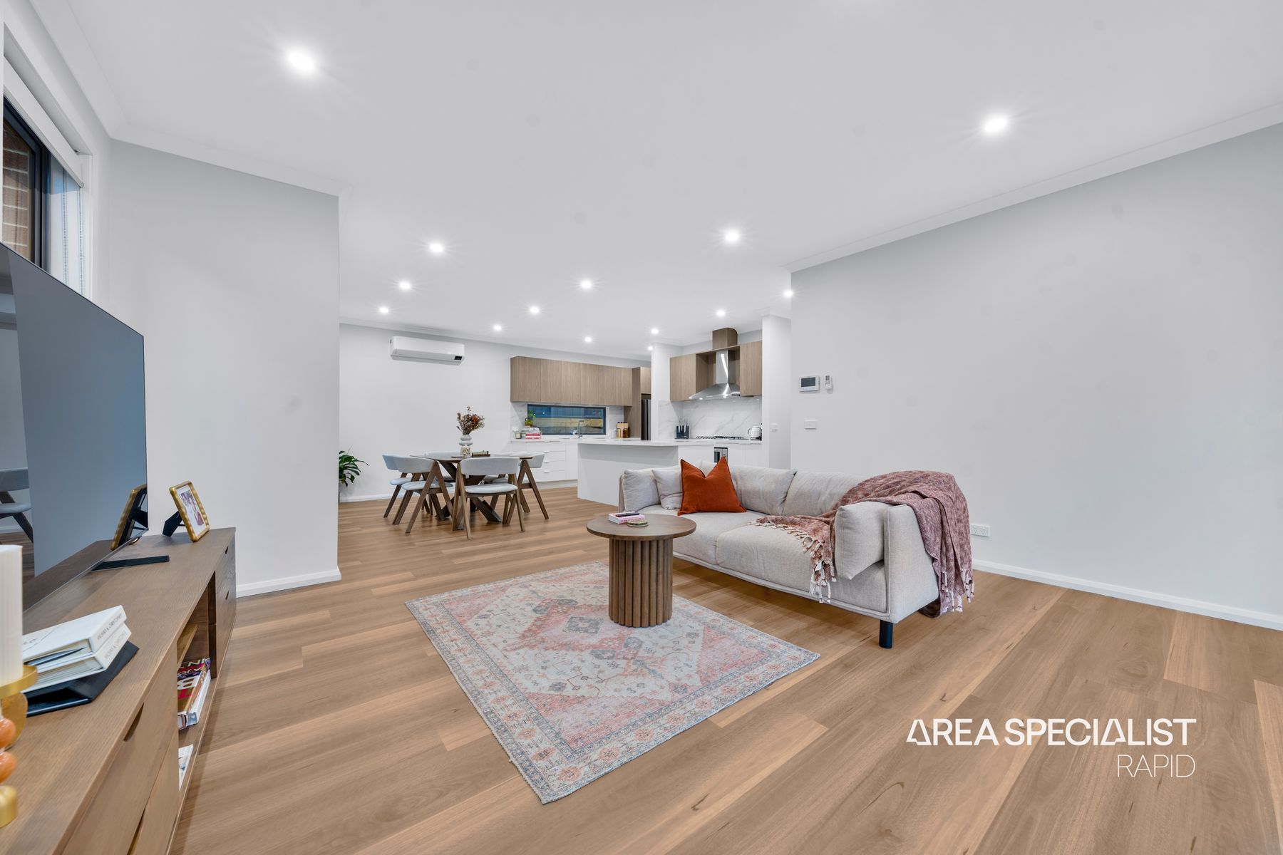 1 Millswyn Avenue, Hampton Park, VIC 3976, Hampton Park - Thumbnail 2