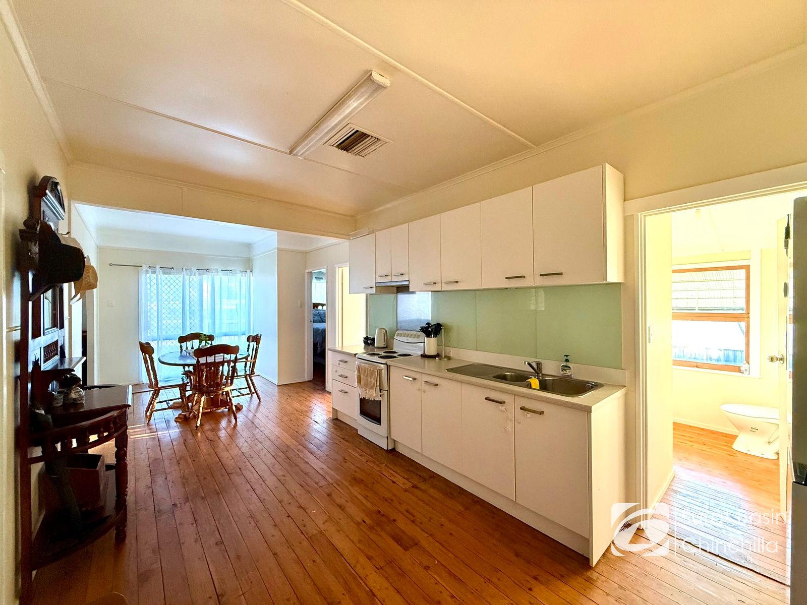 5 Eleanor Street, Miles QLD 4415, Miles - Thumbnail 4