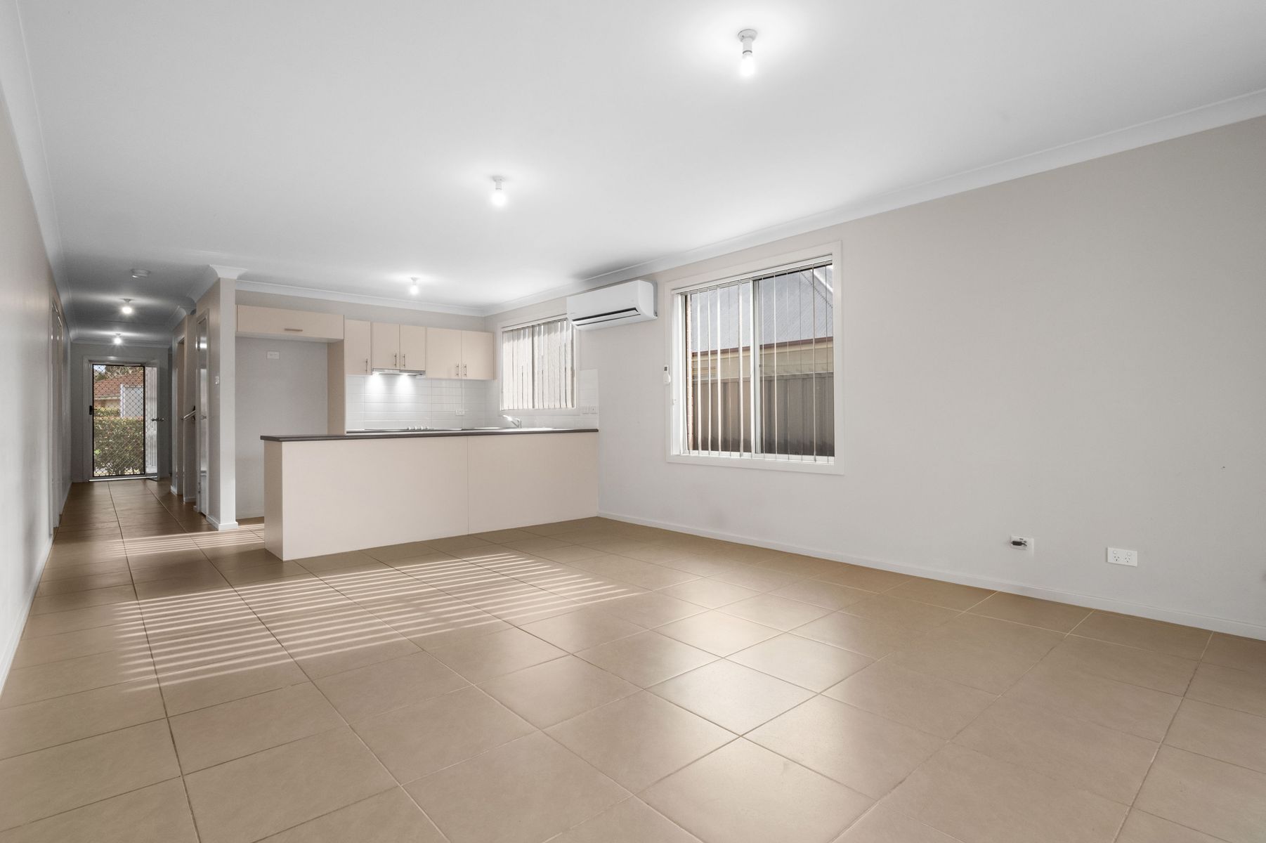 1/10 Charles Street, North Richmond NSW 2754, North Richmond - Thumbnail 2