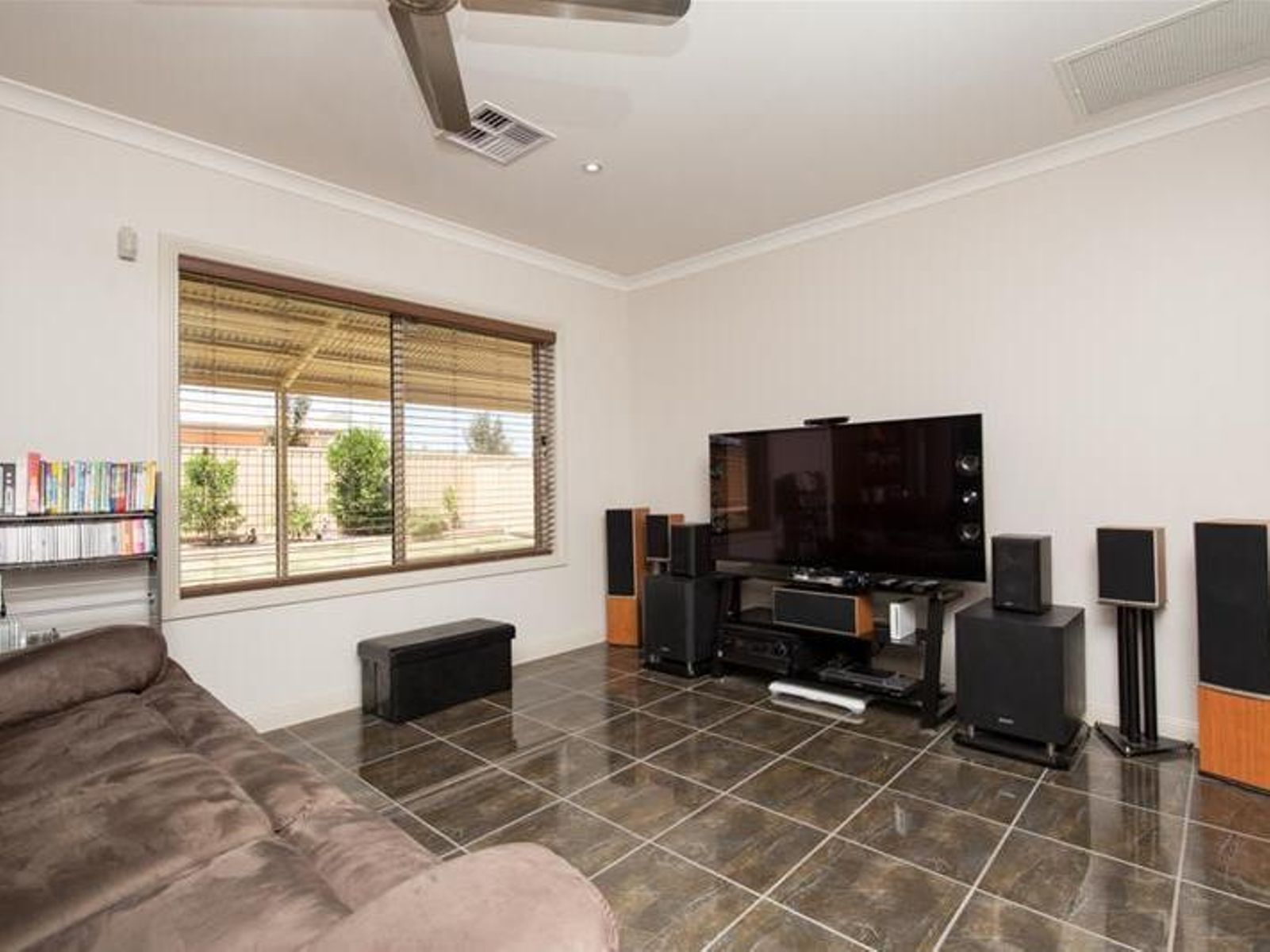 6 Dawn Avenue, Gol Gol - Thumbnail 2