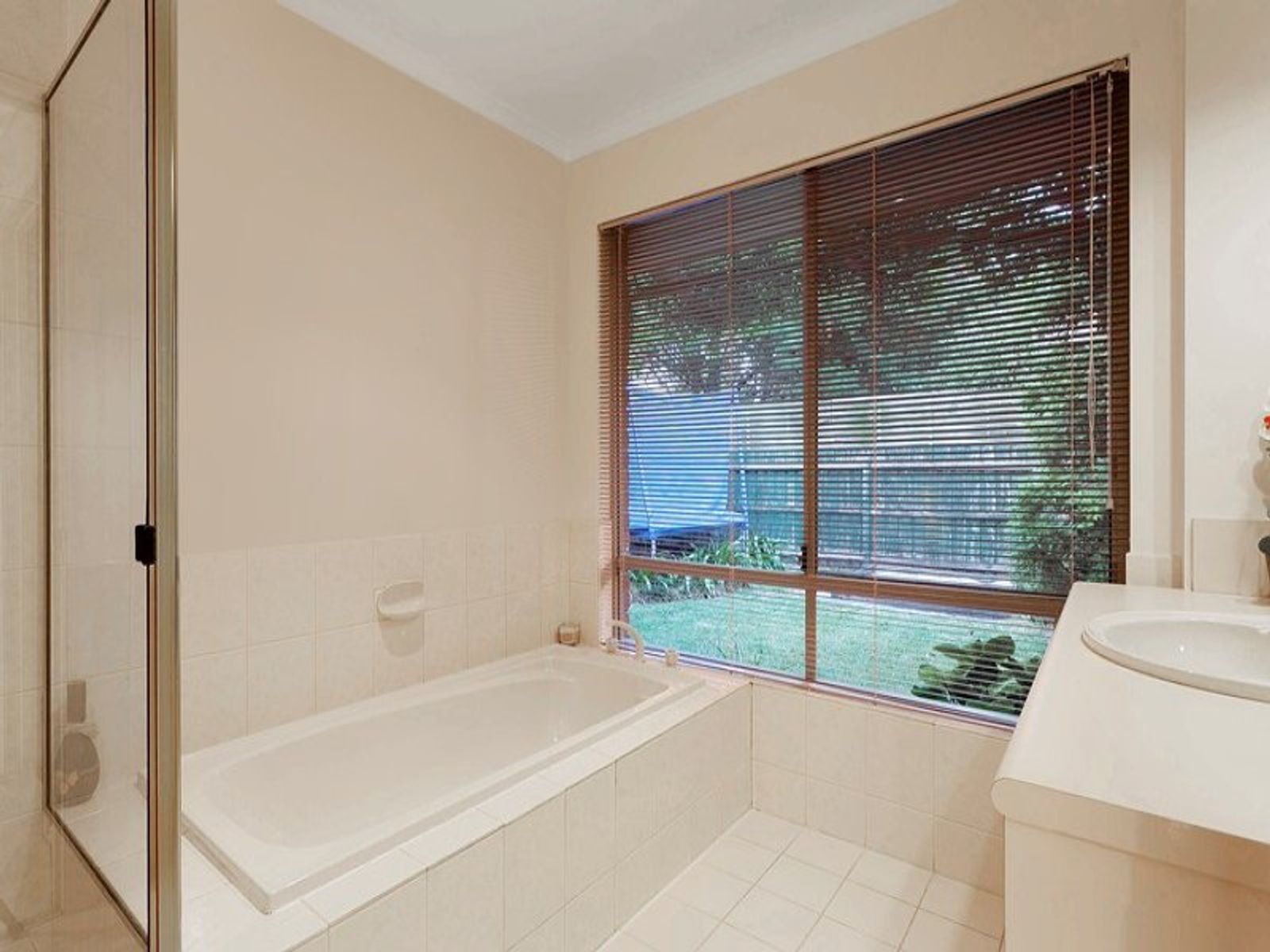 32 Lorenzo Way, Aspendale Gardens, VIC 3195, Aspendale Gardens - Thumbnail 8