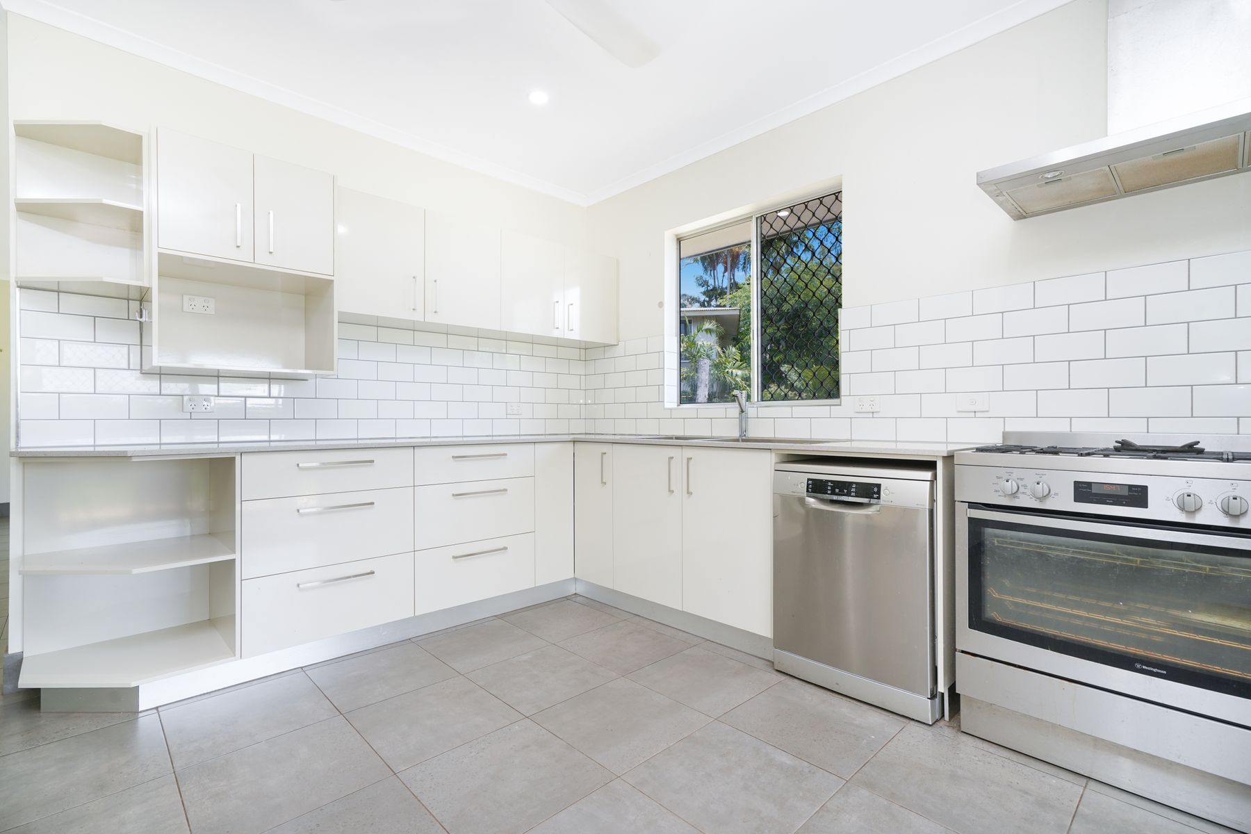 20 Marshall Court, Malak NT 0812, Malak - Thumbnail 2
