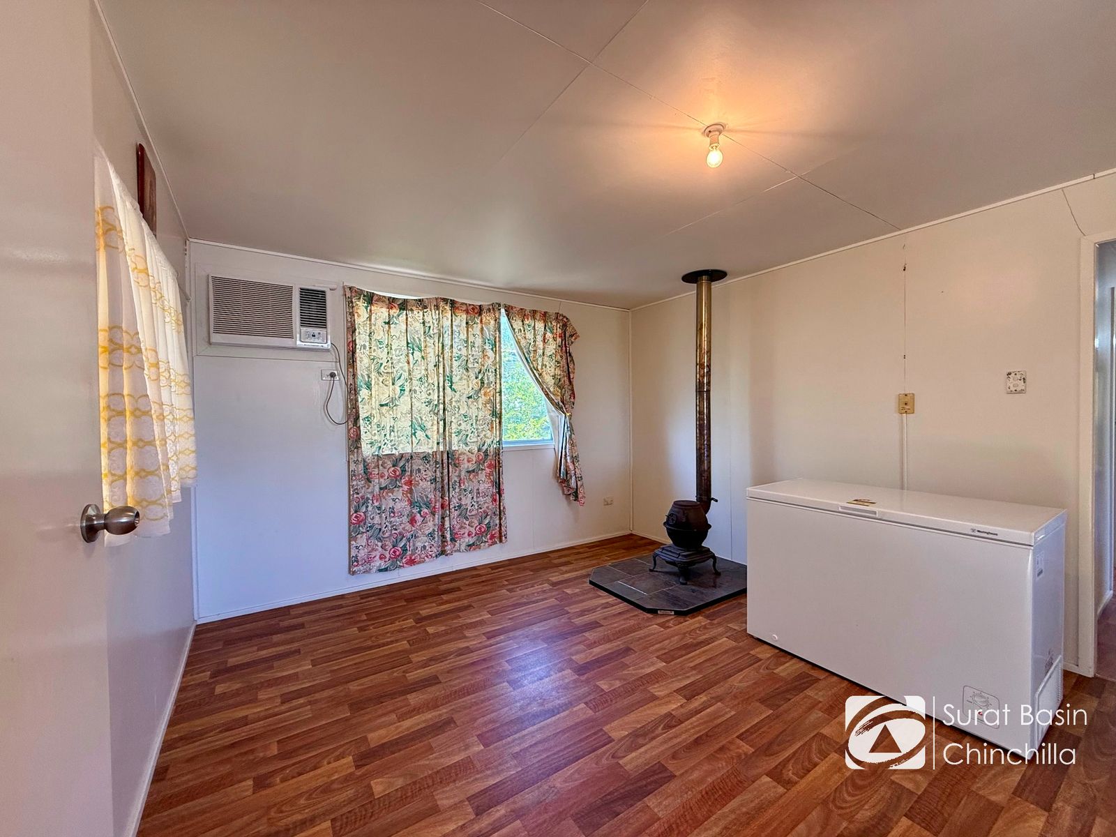 17 Kinnoul Street, Taroom QLD 4420, Taroom - Thumbnail 4