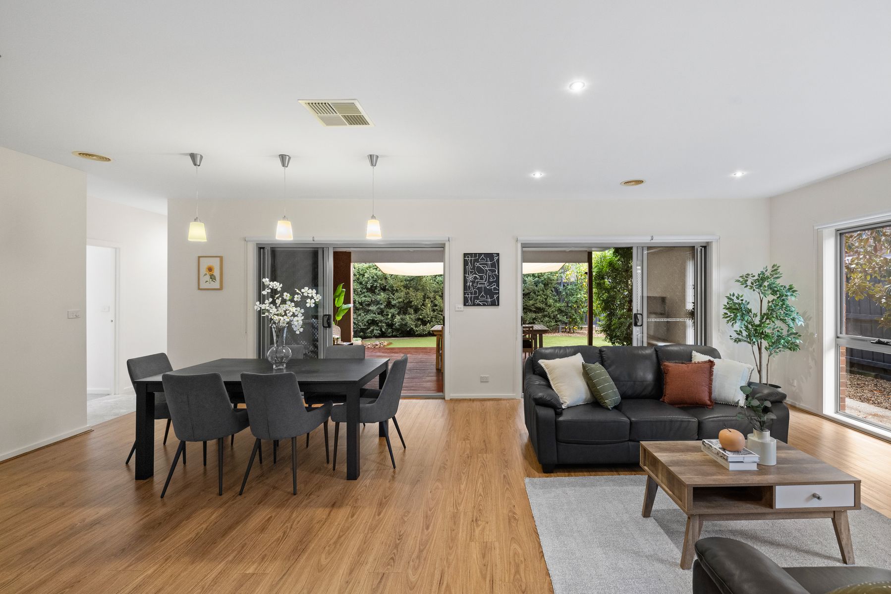 4 Chlorinda Road, Tarneit, VIC 3029, Tarneit - Thumbnail 4