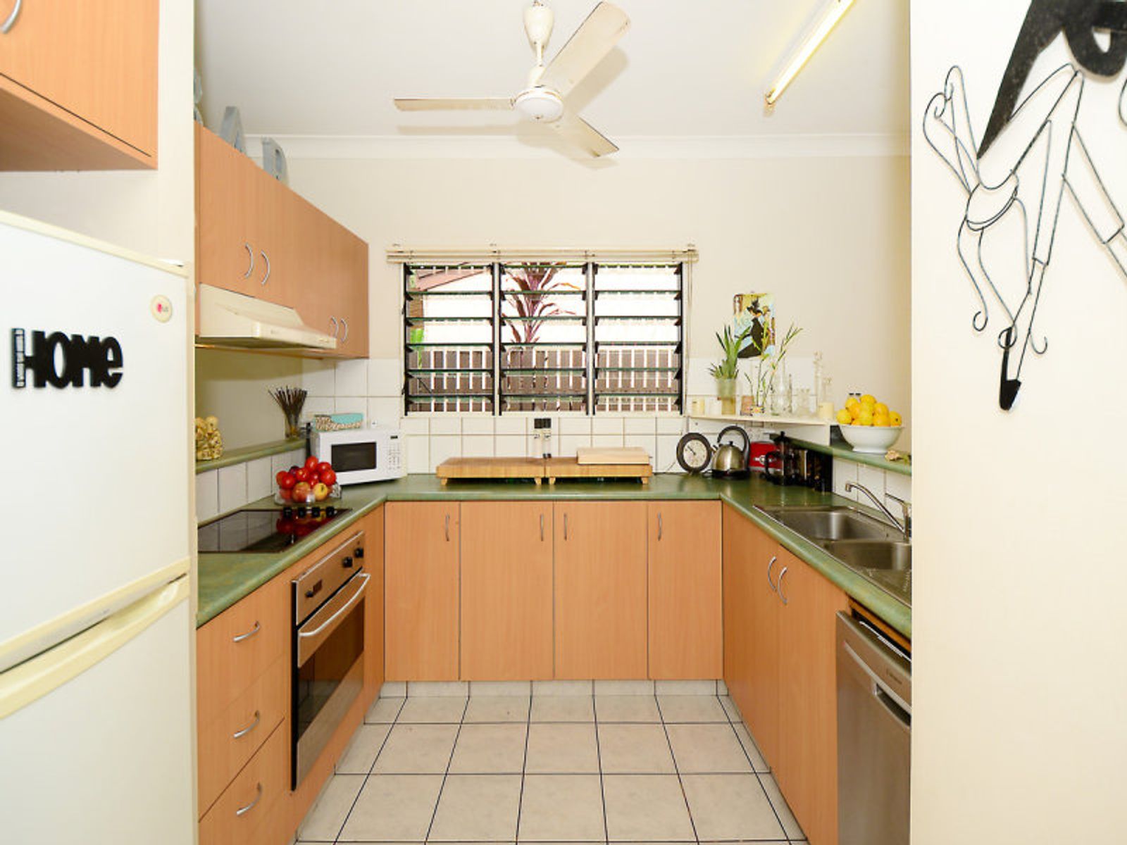 8/34 Sovereign Court, Coconut Grove NT 0810, Coconut Grove - Thumbnail 2