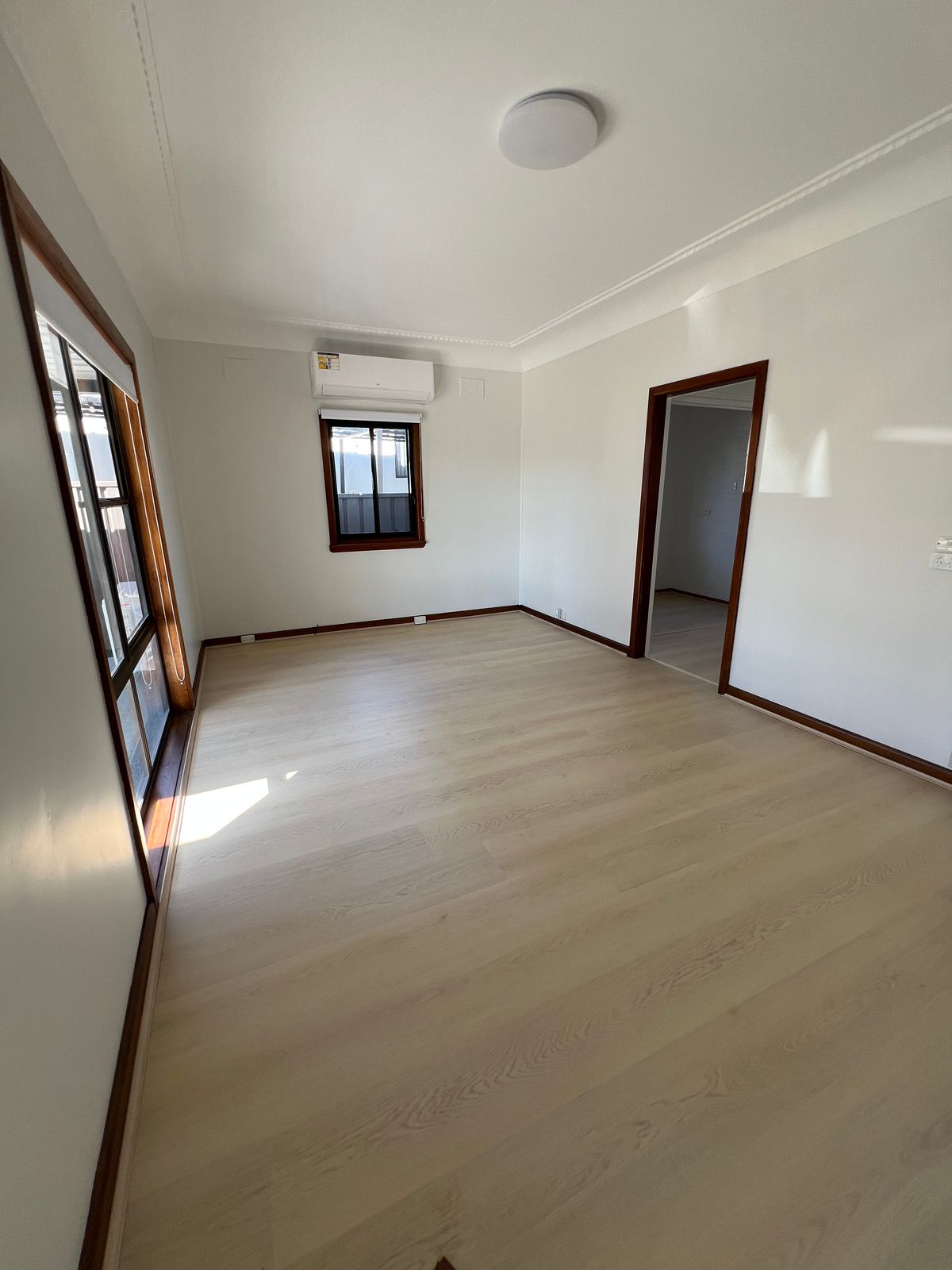 Liverpool NSW 2170, Liverpool - Thumbnail 2