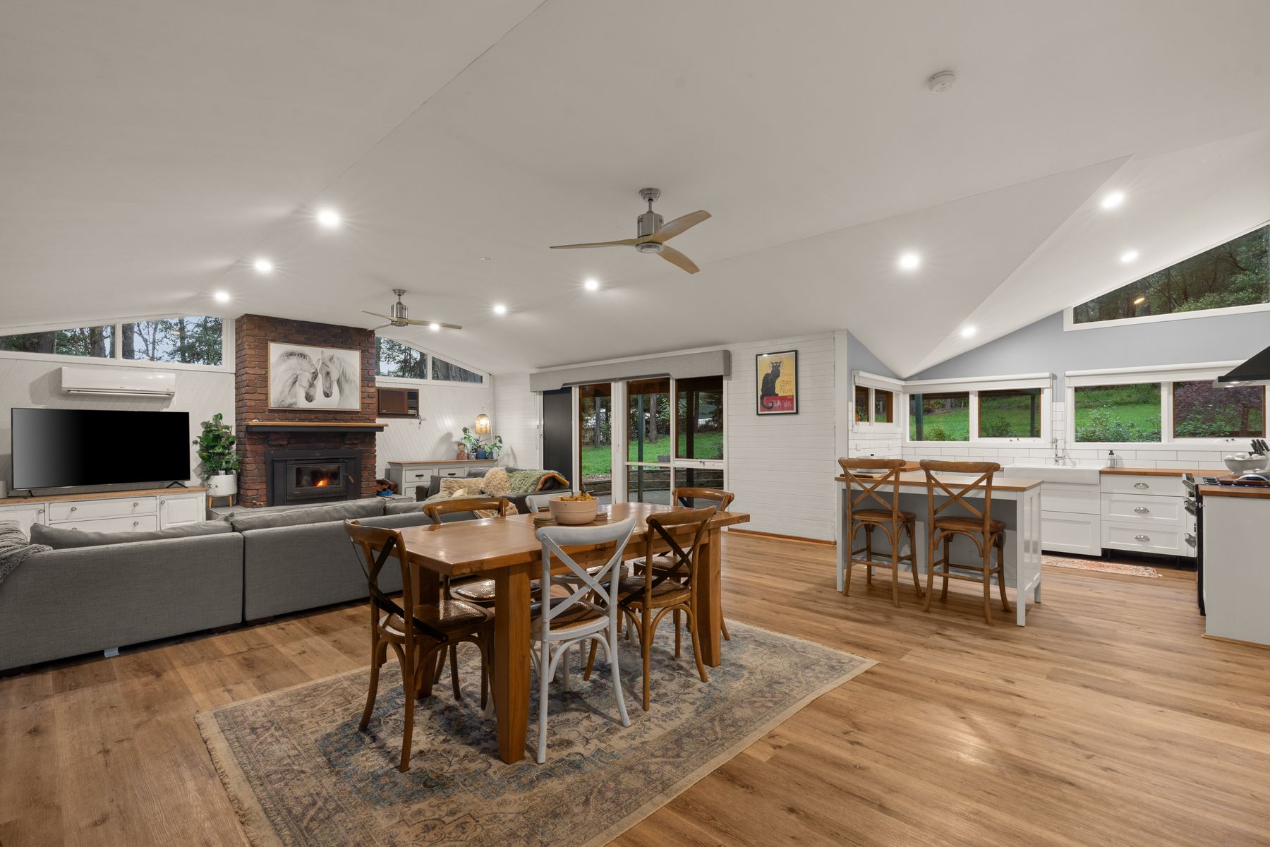 10 Stone Road South, Gembrook, VIC 3783, Gembrook - Thumbnail 4