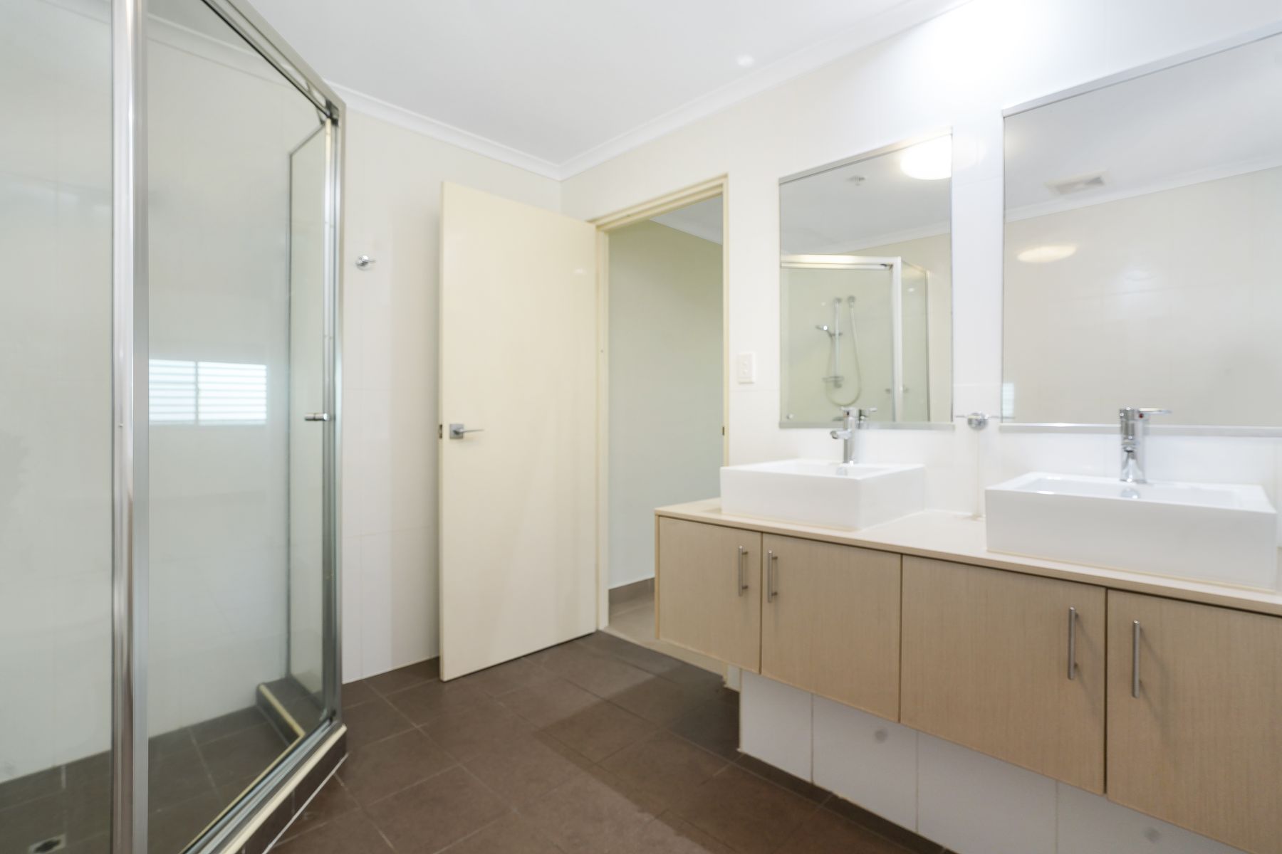 34/96 Woods Street, Darwin City NT 0800, Darwin City - Thumbnail 5