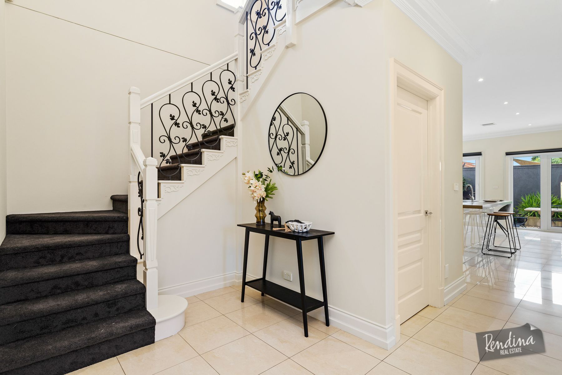 2/886 Old Calder Highway, Keilor - Thumbnail 2