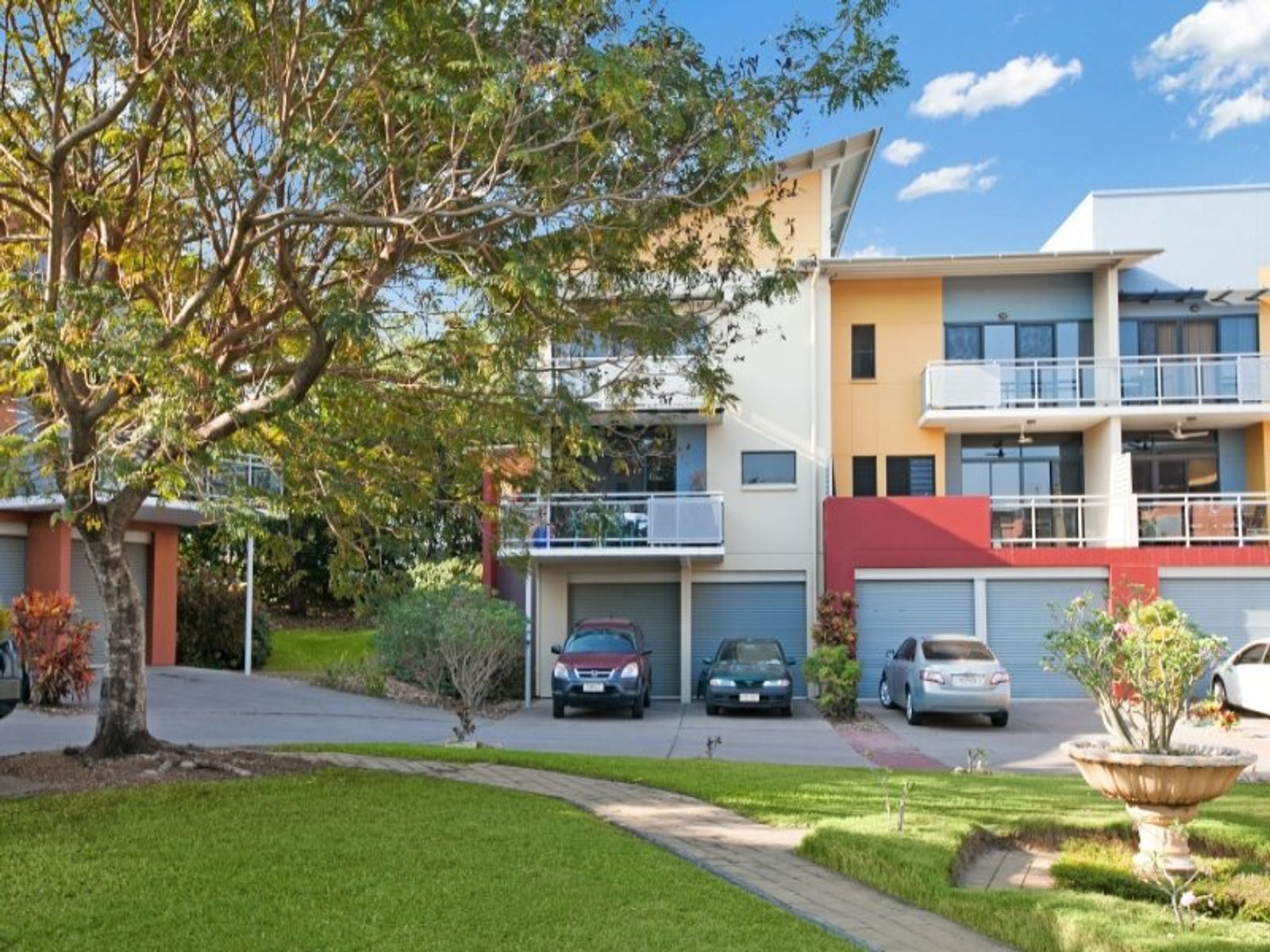 1/30B Duke Street, Stuart Park NT 0820, Stuart Park - Thumbnail 2