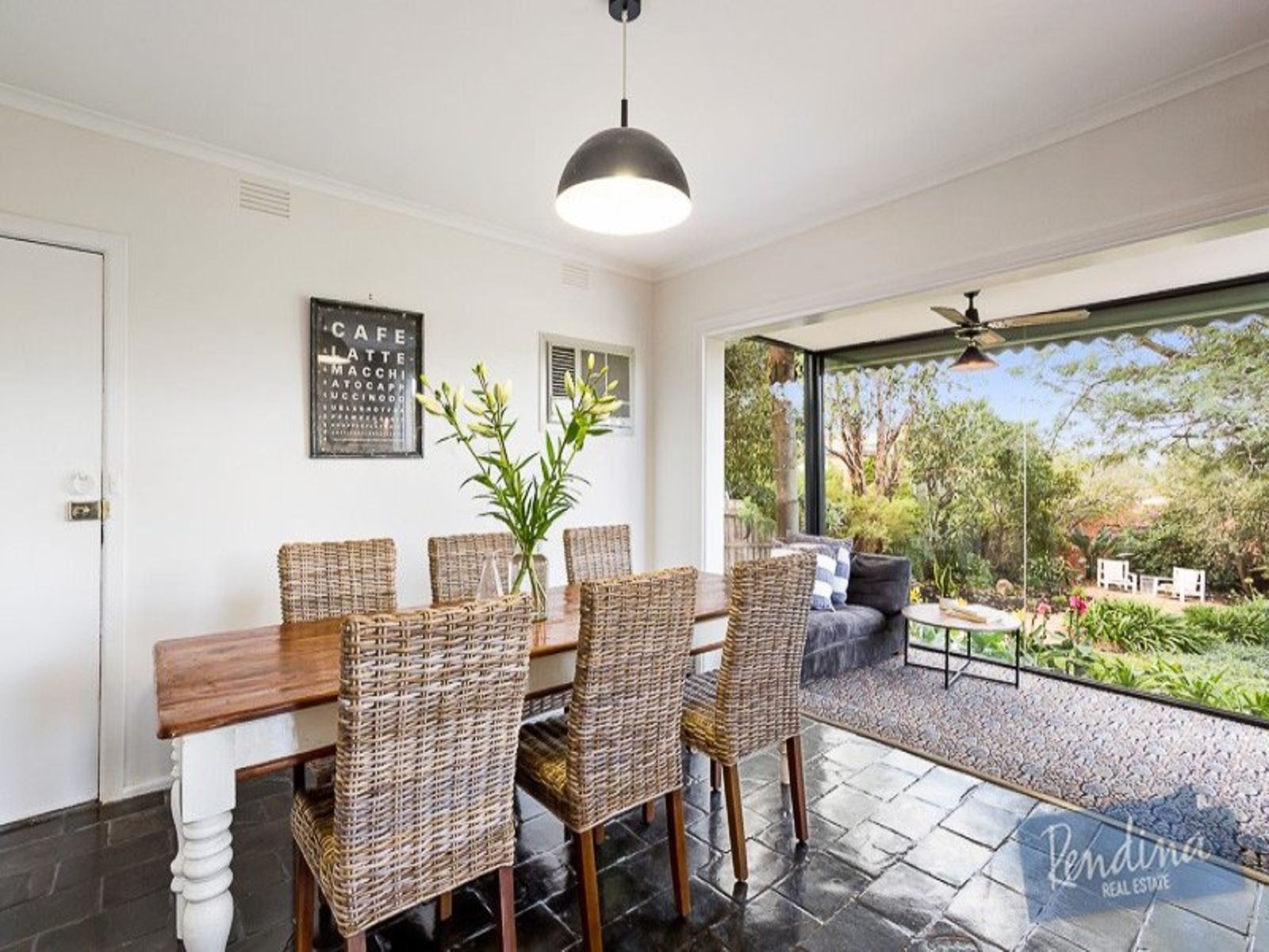 22 Lamart Street, Strathmore - Thumbnail 8