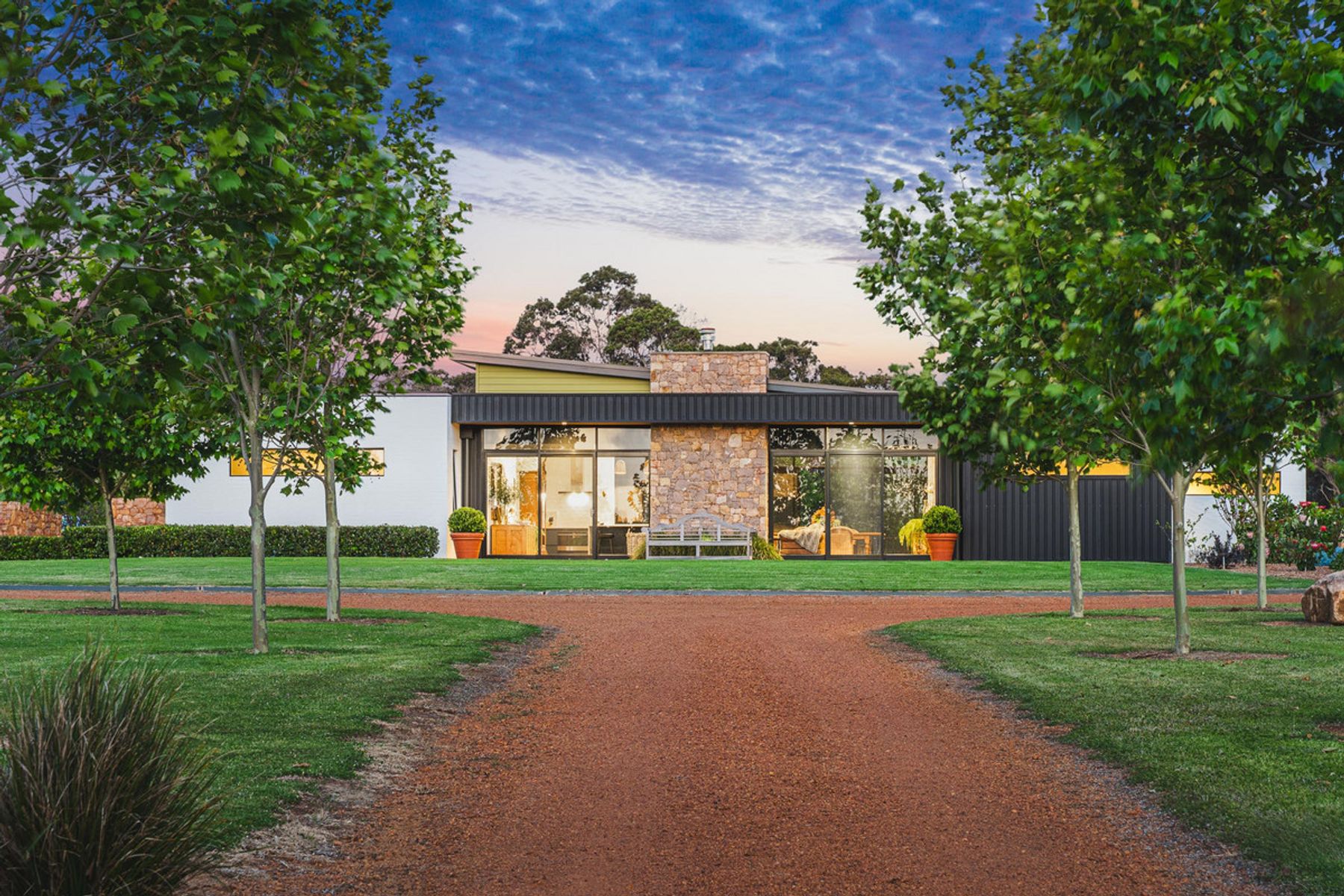 91 Freshwater Drive, Burnside - Image 1