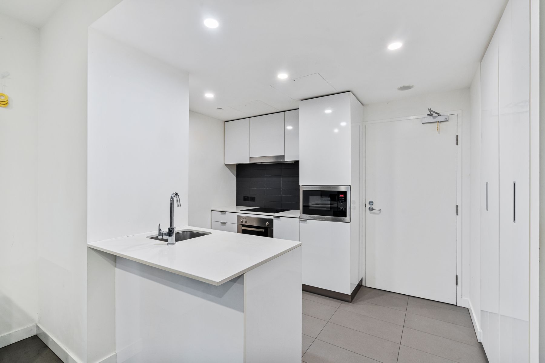 405/10 Trinity Street, Fortitude Valley QLD 4006, Fortitude Valley - Thumbnail 6
