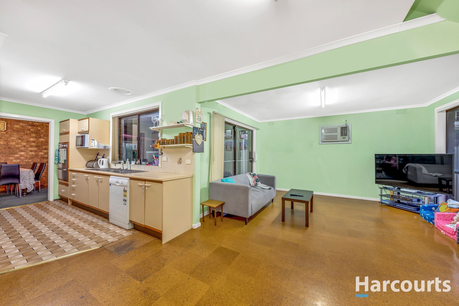 10 Cumbernauld Crescent, Deer Park, VIC 3023, Deer Park - Thumbnail 7