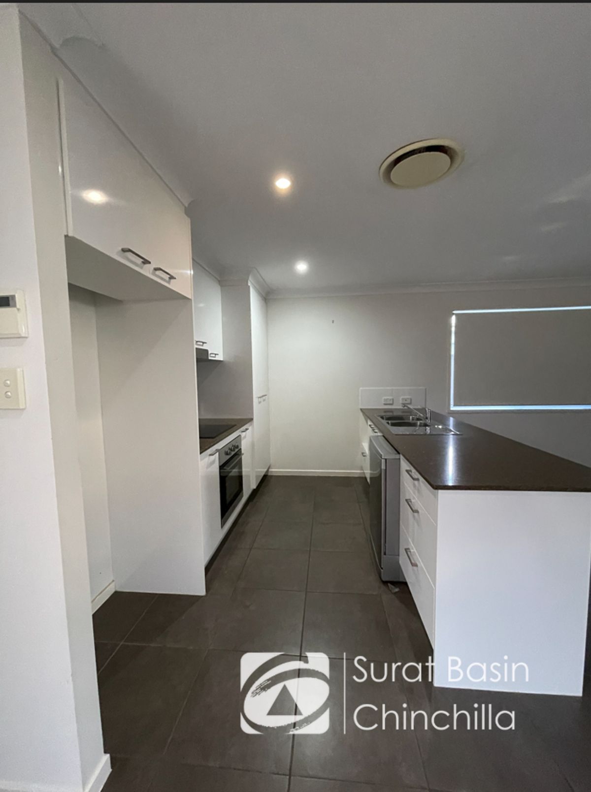 1/17 Barnsley Street, Chinchilla QLD 4413, Chinchilla - Thumbnail 2