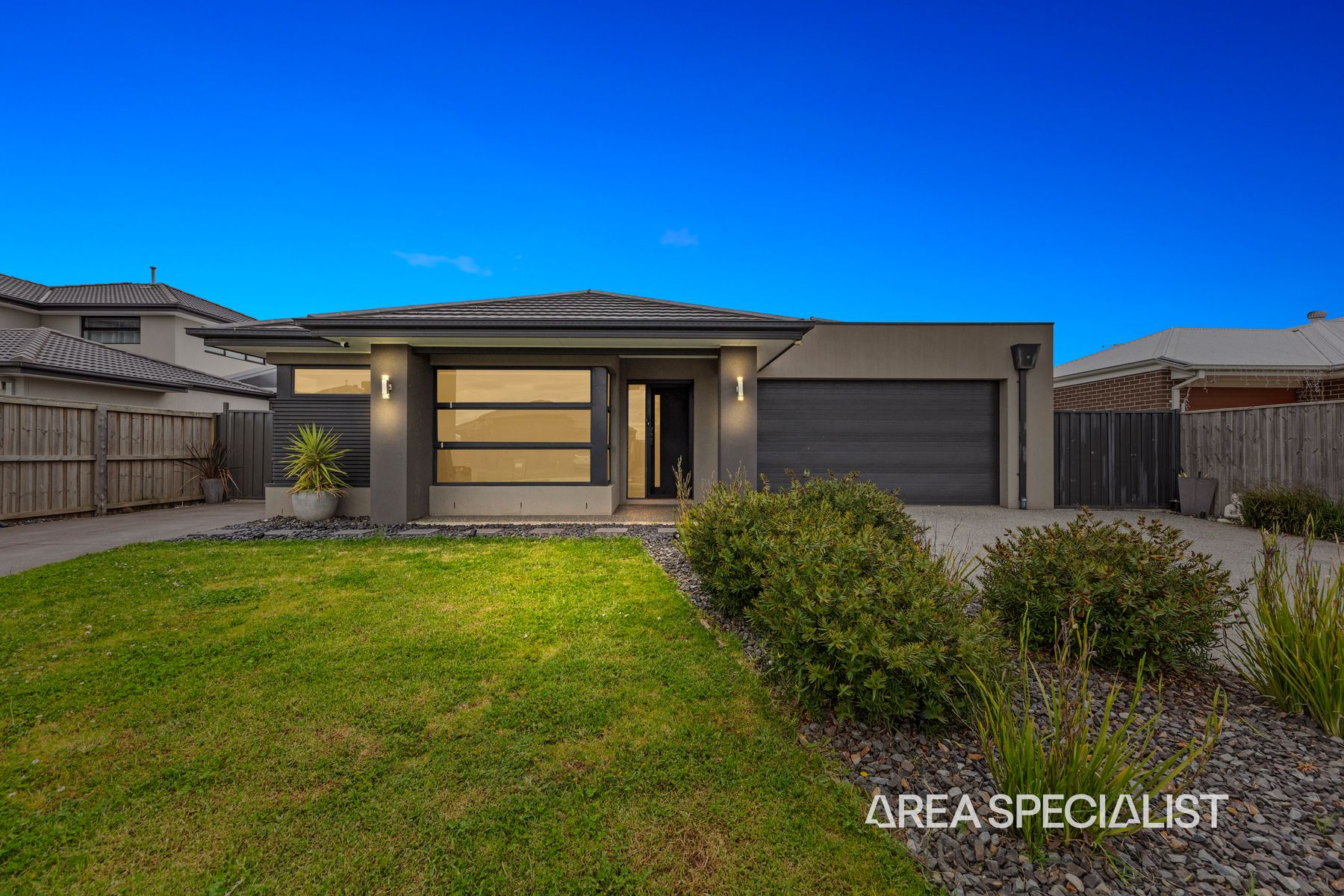 6 Dragonfly Court, Koo Wee Rup, VIC 3981, Koo Wee Rup - Thumbnail 2