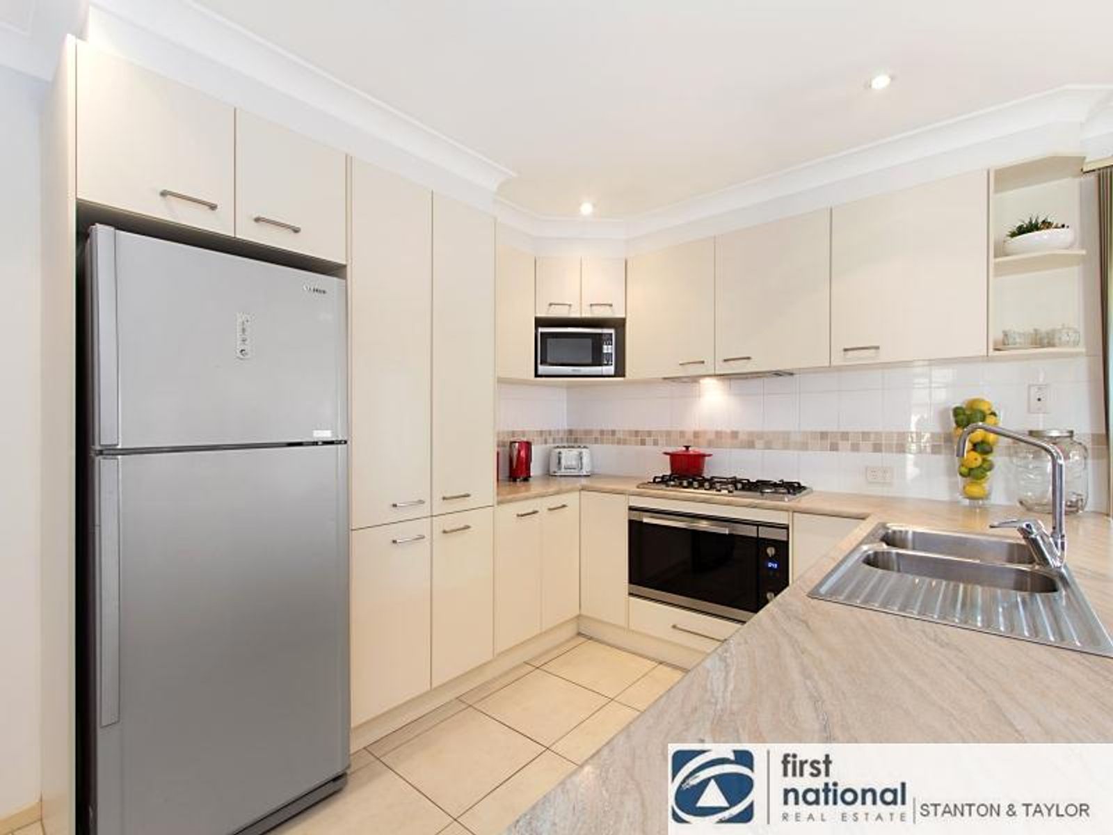 14 Pritchard Place, Glenmore Park - Thumbnail 5