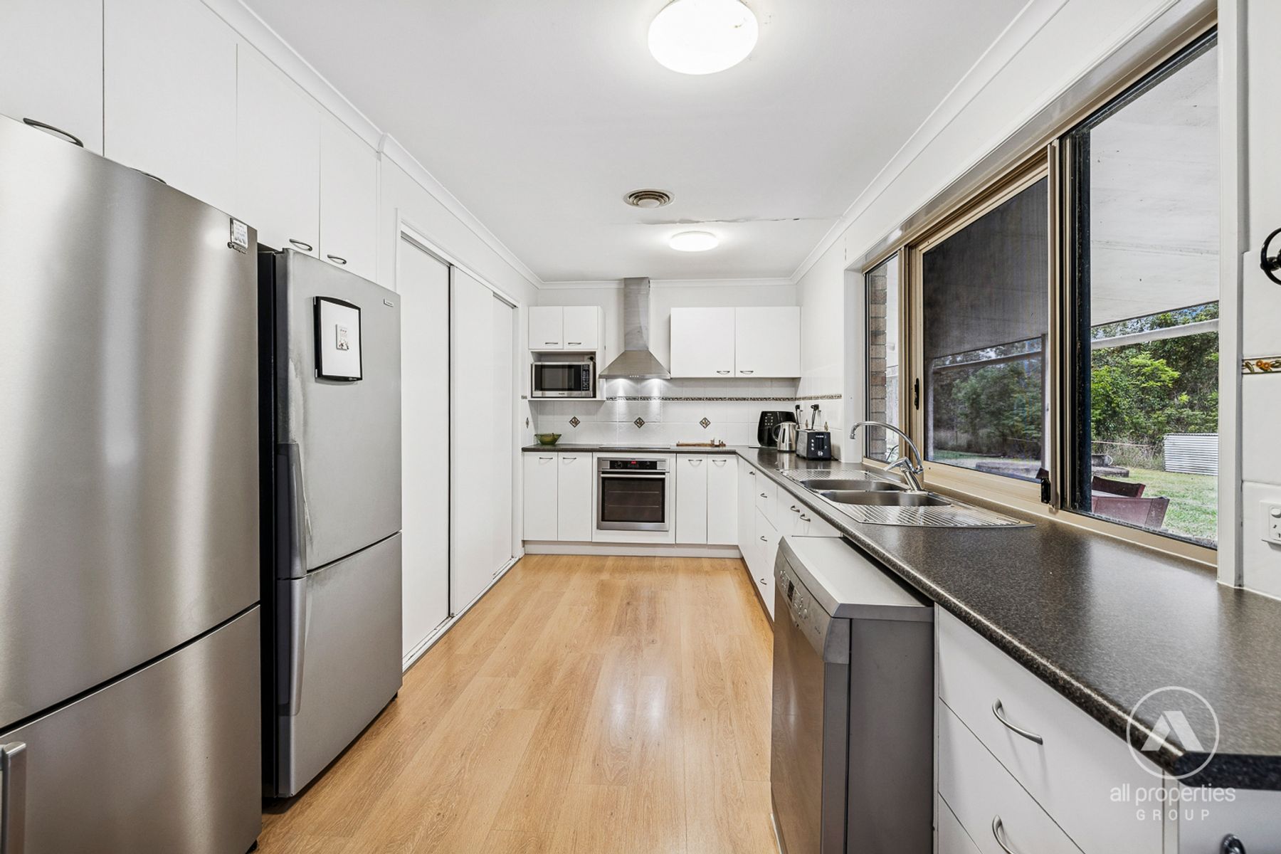 75 Jindabyne Court, Greenbank QLD 4124, Greenbank - Thumbnail 3