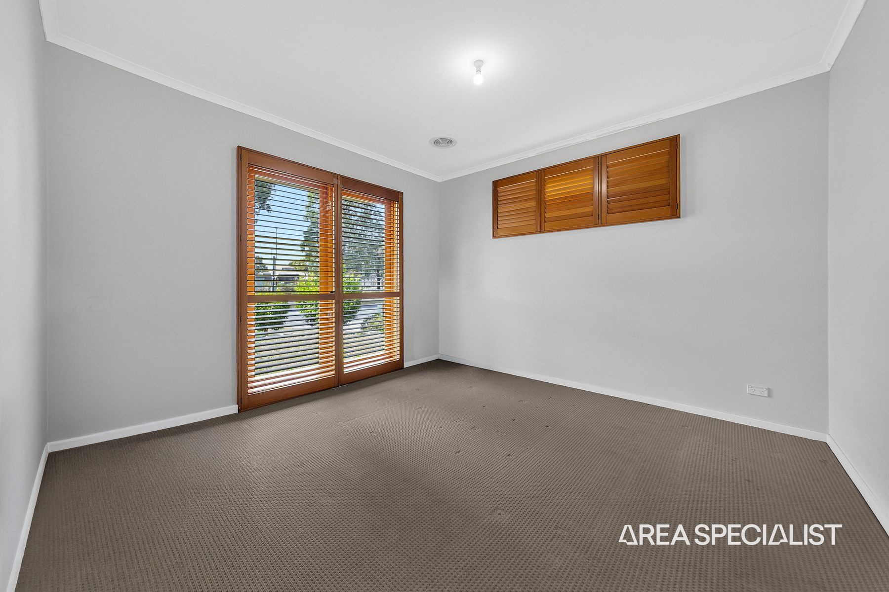 33 Moorookyle Avenue, Tarneit - Thumbnail 5