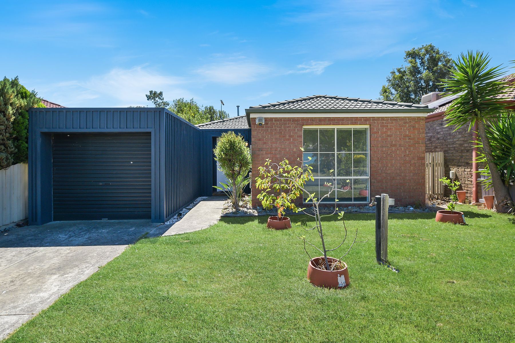 8 Parkside Mews, Cranbourne West, VIC 3977, Cranbourne West - Thumbnail 2
