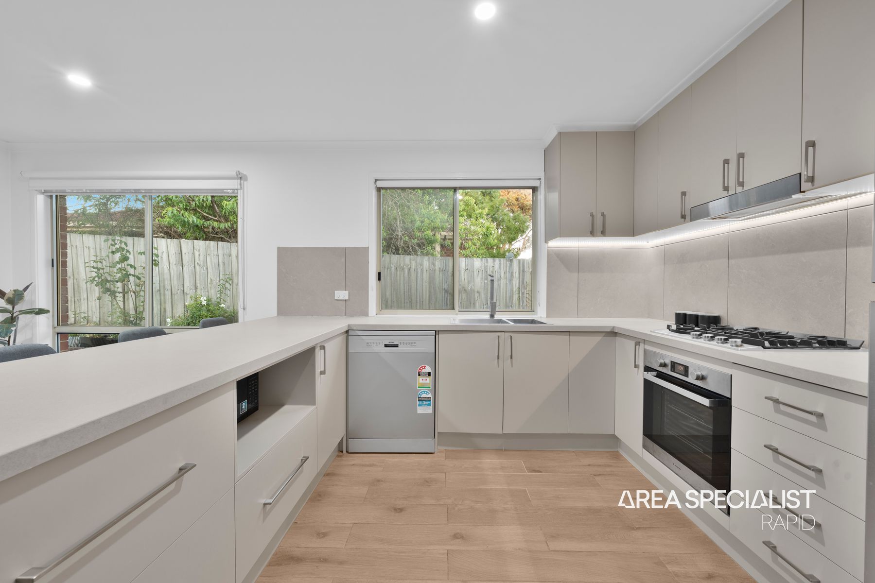 23 Nimbus Court, Hampton Park, VIC 3976, Hampton Park - Thumbnail 4