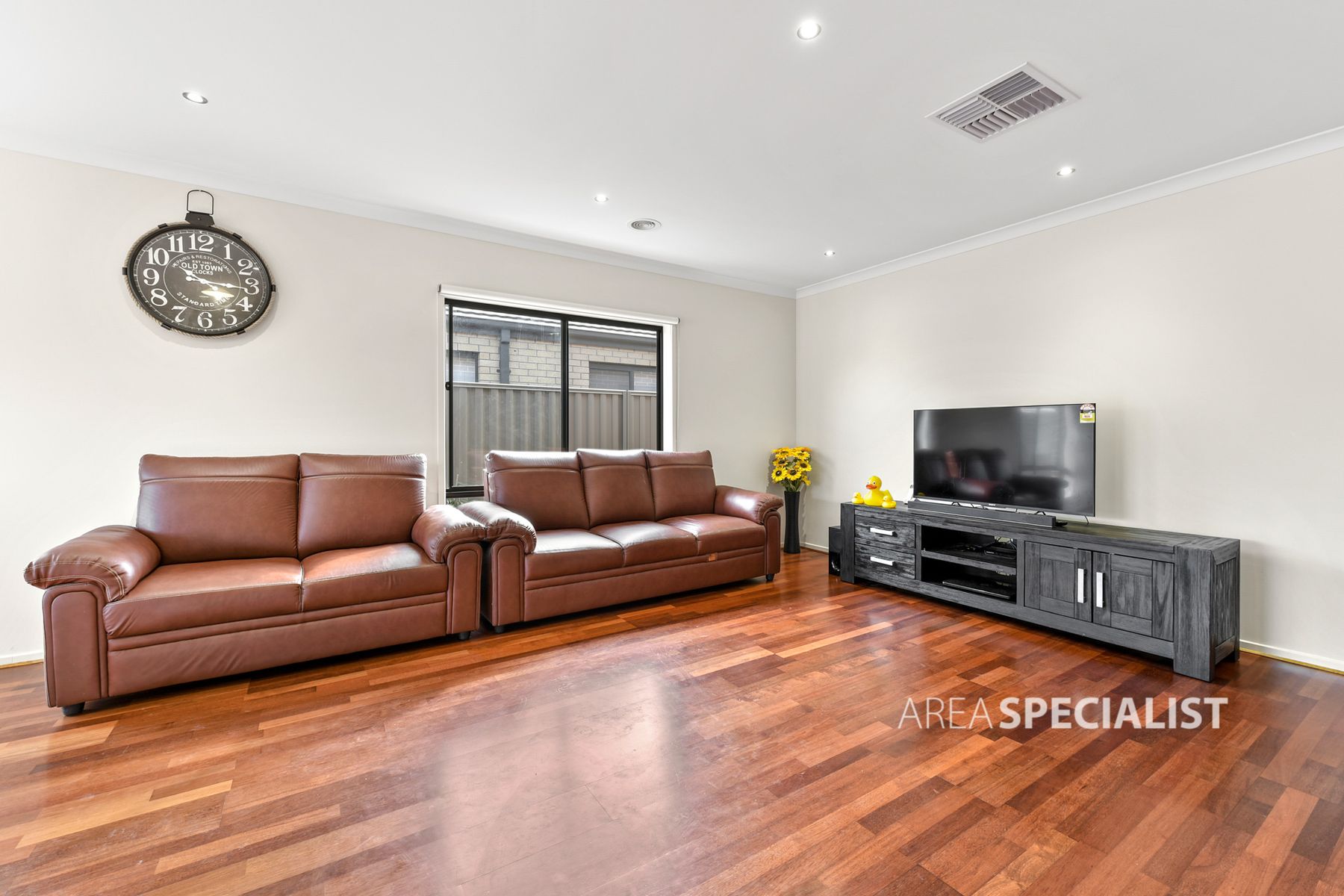 3 Starling Street, Cranbourne East, VIC 3977, Cranbourne East - Thumbnail 8