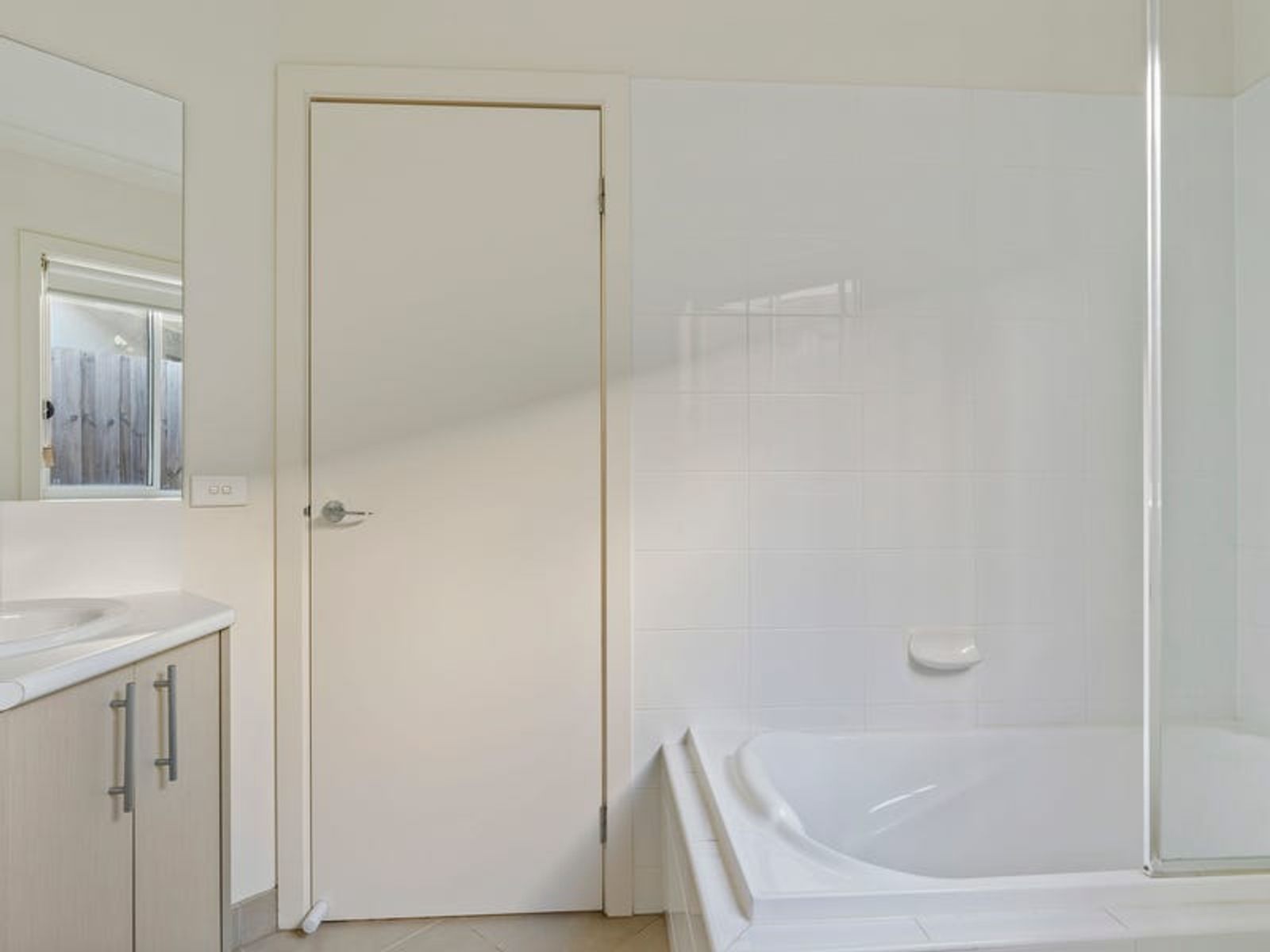 3/11-15 Silverdale Drive, Bacchus Marsh VIC 3340, Bacchus Marsh - Thumbnail 6