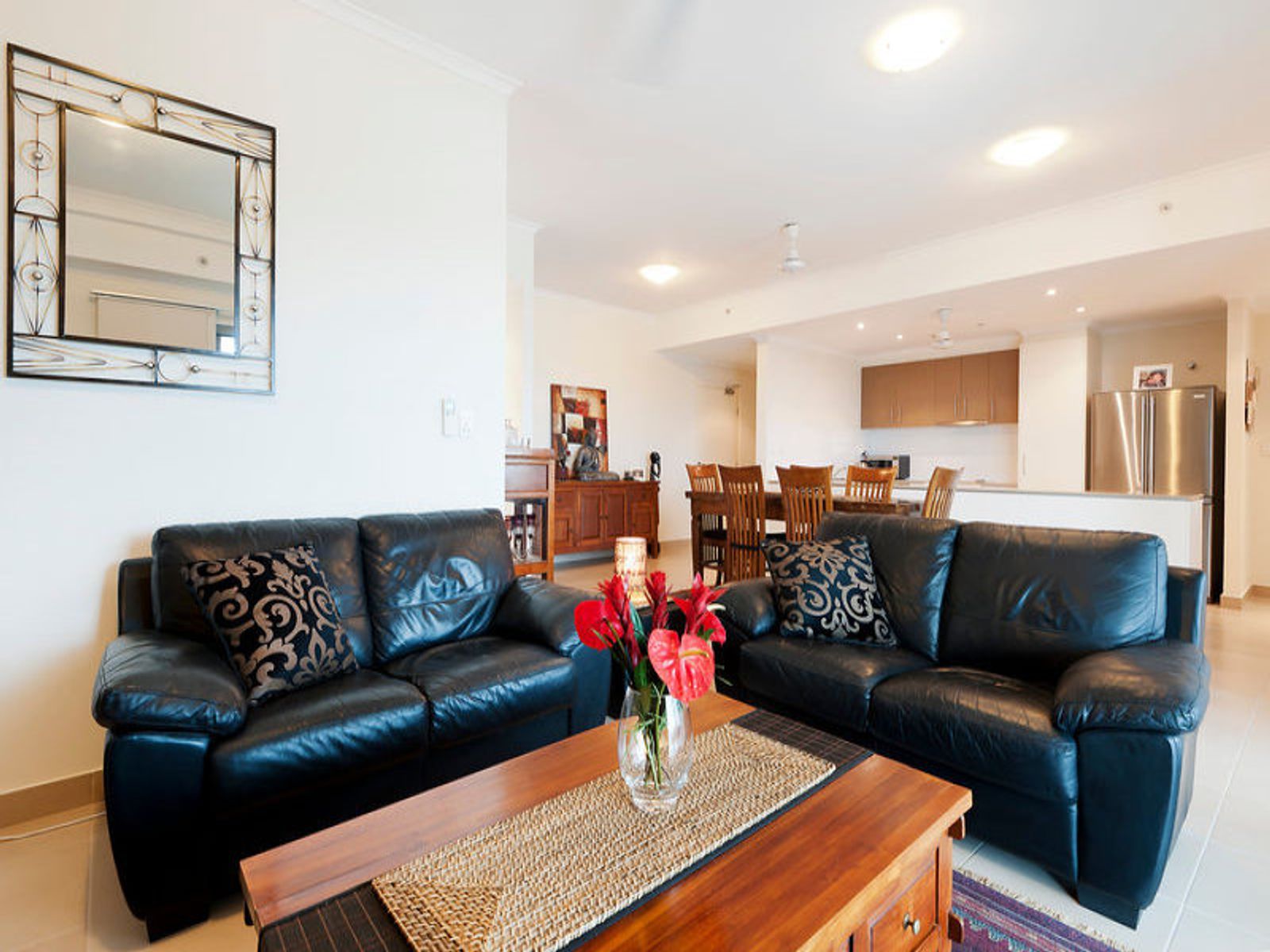 28/96 Woods Street, Darwin City NT 0800, Darwin City - Thumbnail 2