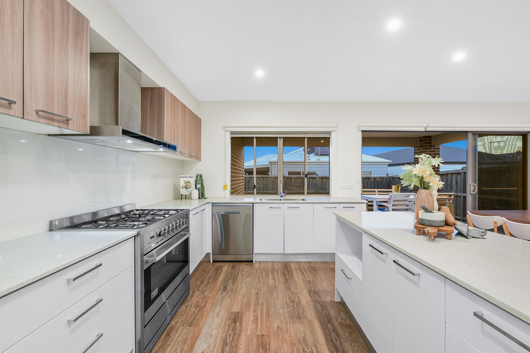 50 Skylark Boulevard, Clyde North, VIC 3978, Clyde North - Thumbnail 8