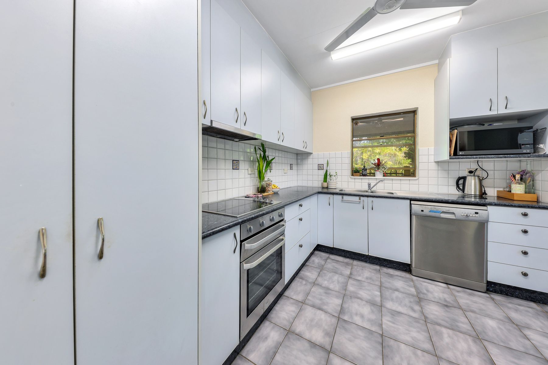 22 Caledonian Street, Anula NT 0812, Anula - Thumbnail 5