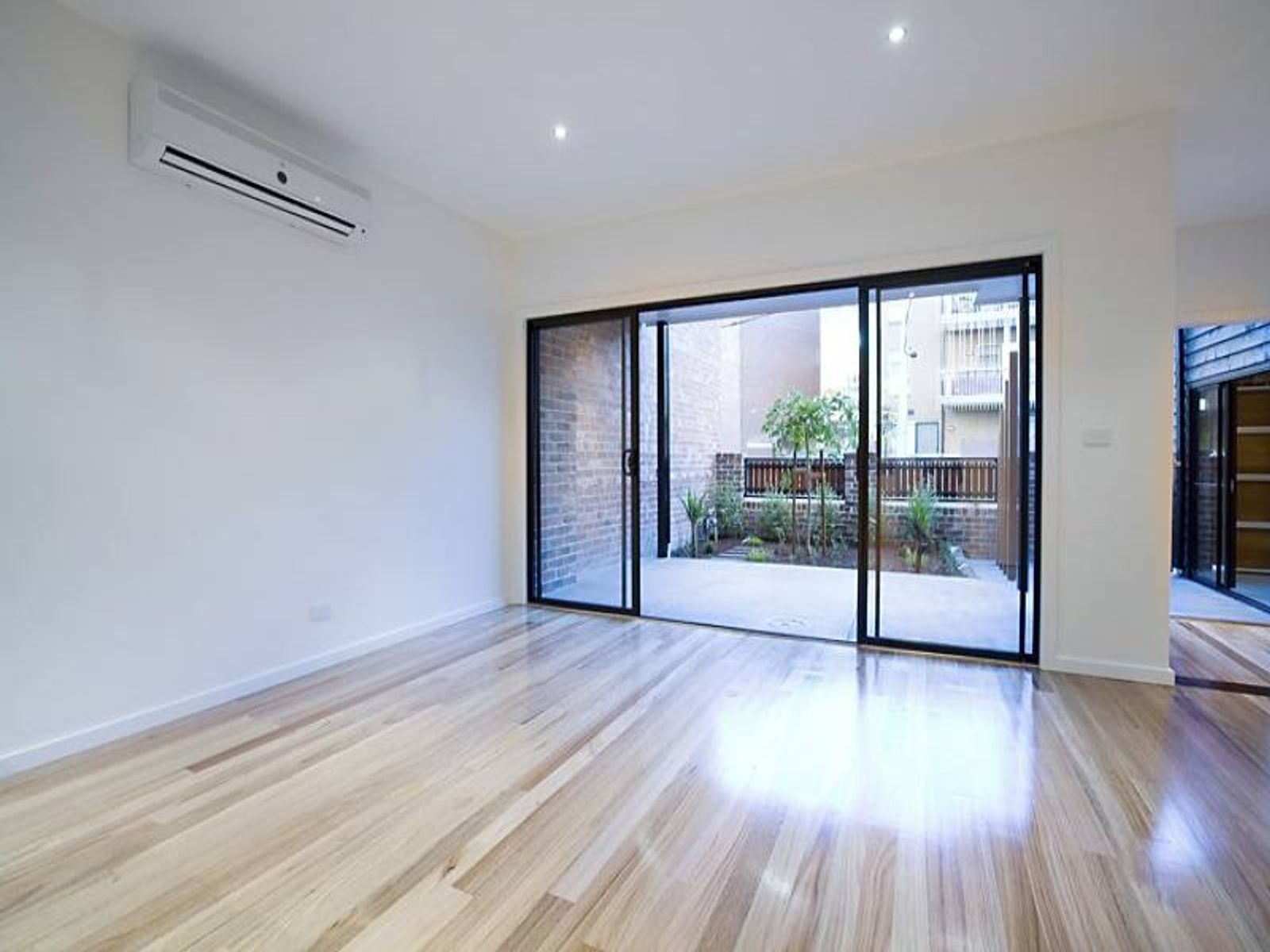 55 Newmarket Street, Flemington - Thumbnail 7