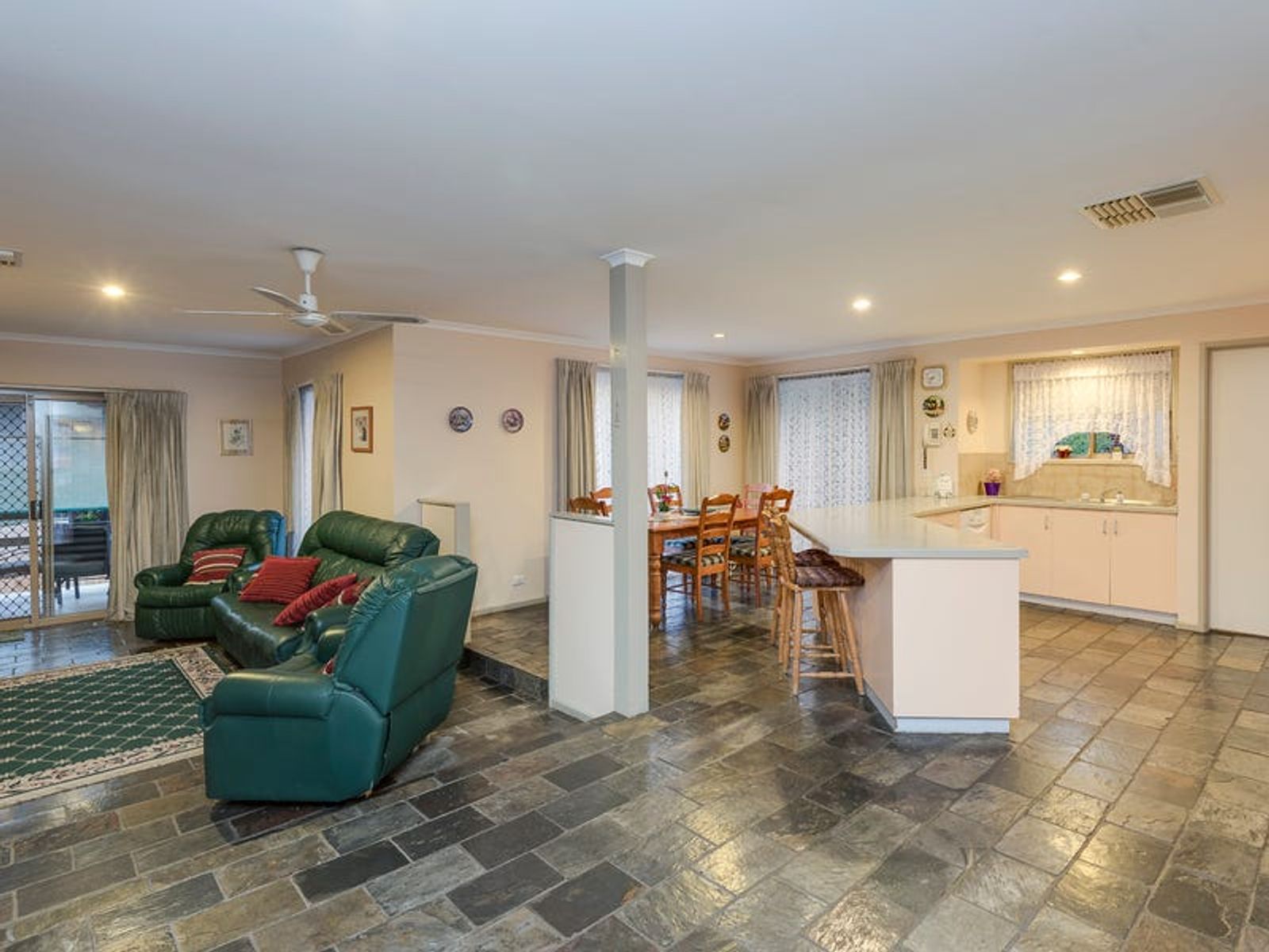5 Conran Avenue, Endeavour Hills, VIC 3802, Endeavour Hills - Thumbnail 7