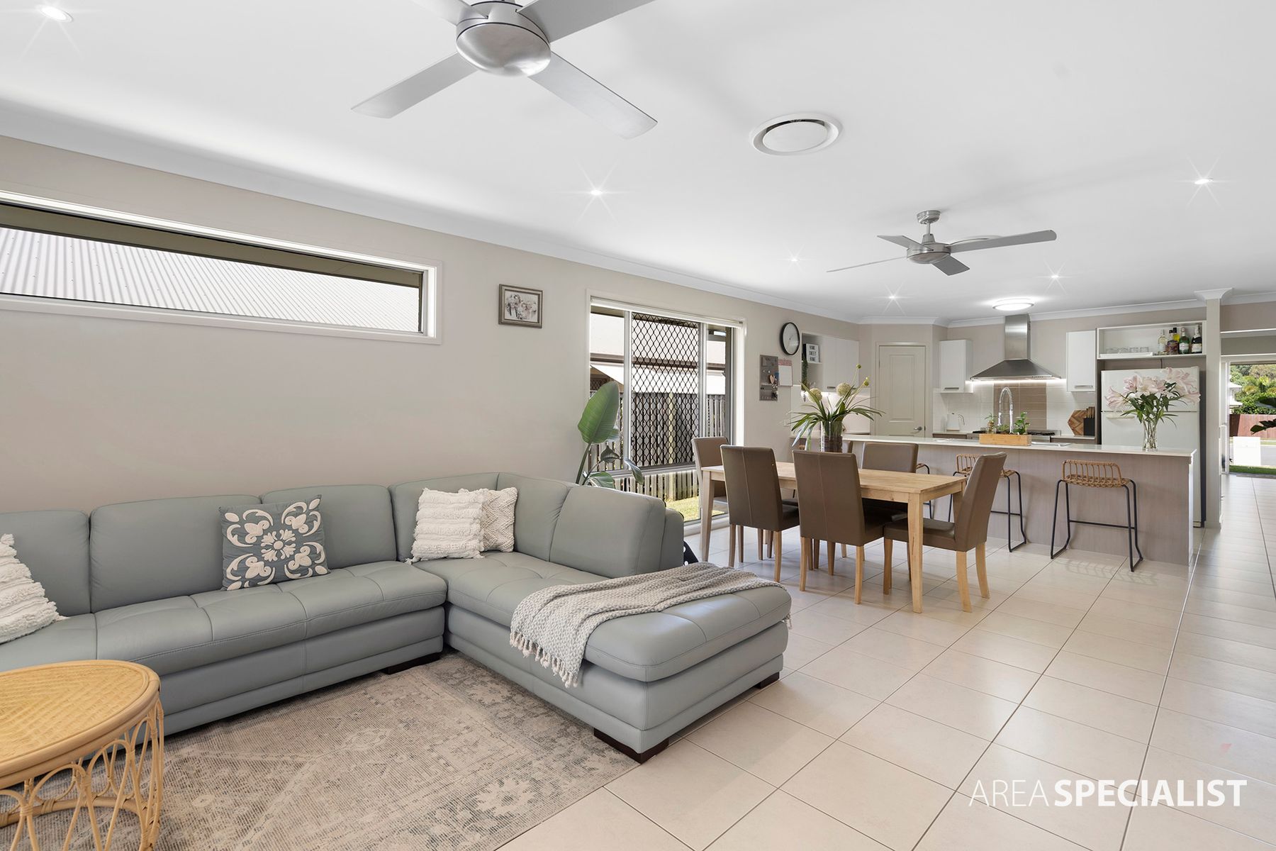 14 Carrieton Street, Ormeau, QLD 4208, Ormeau - Thumbnail 4