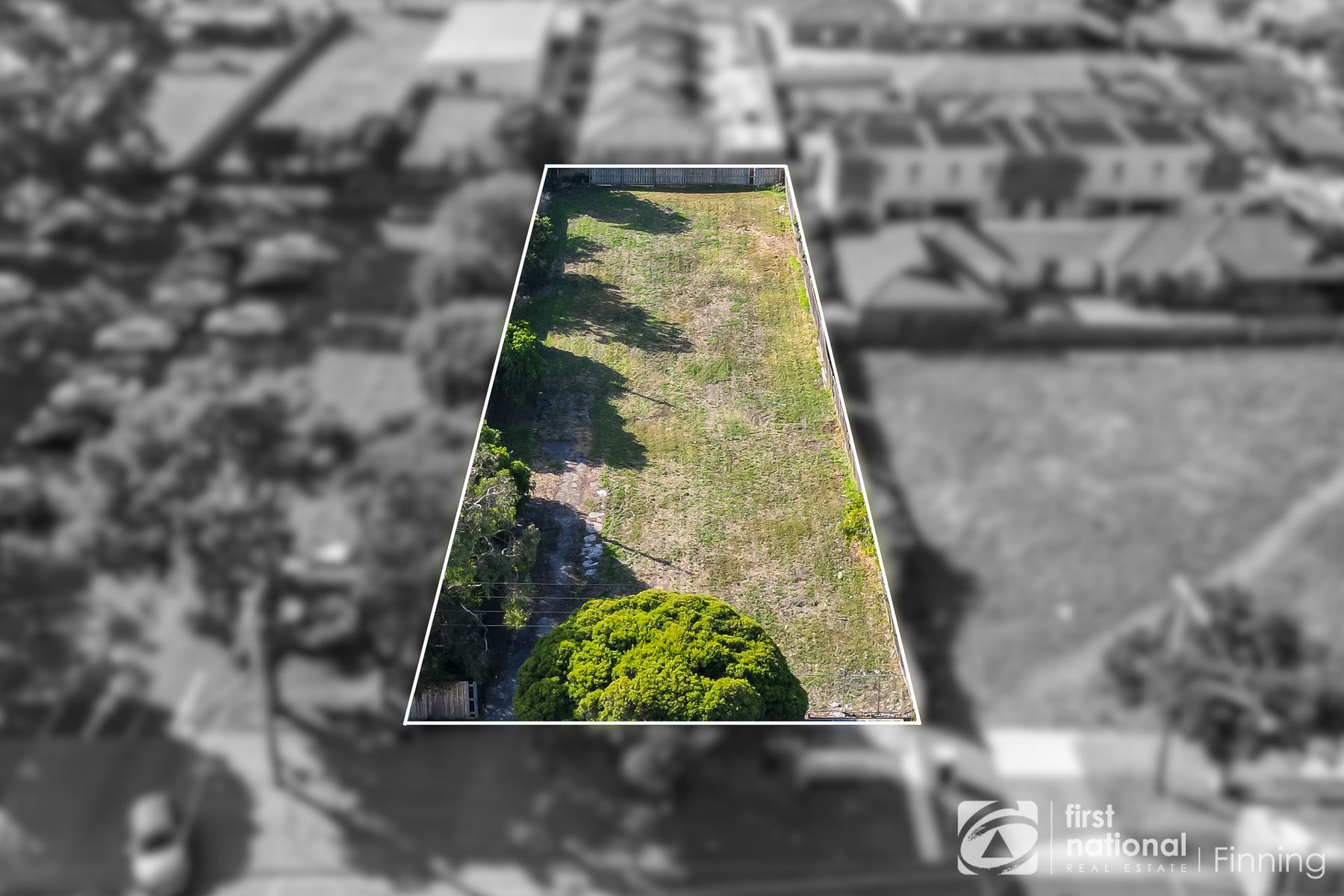 5 Lyall Street, Cranbourne VIC 3977, Cranbourne - Thumbnail 2