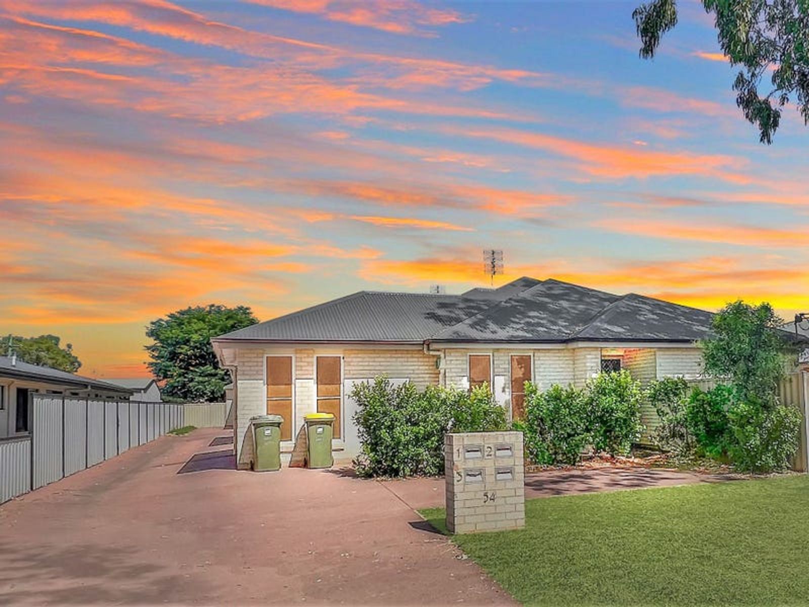 1/54 Windmill Road, Chinchilla QLD 4413