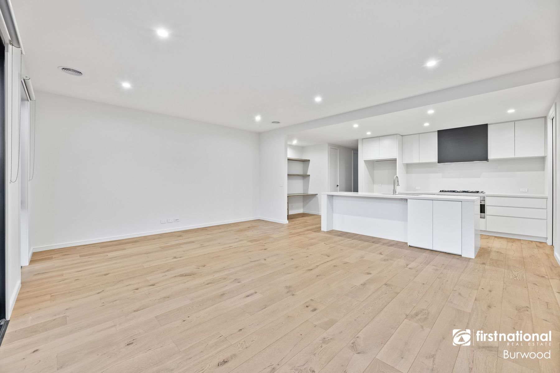 48 Copper Crescent, Burwood East VIC 3151, Burwood East - Thumbnail 4