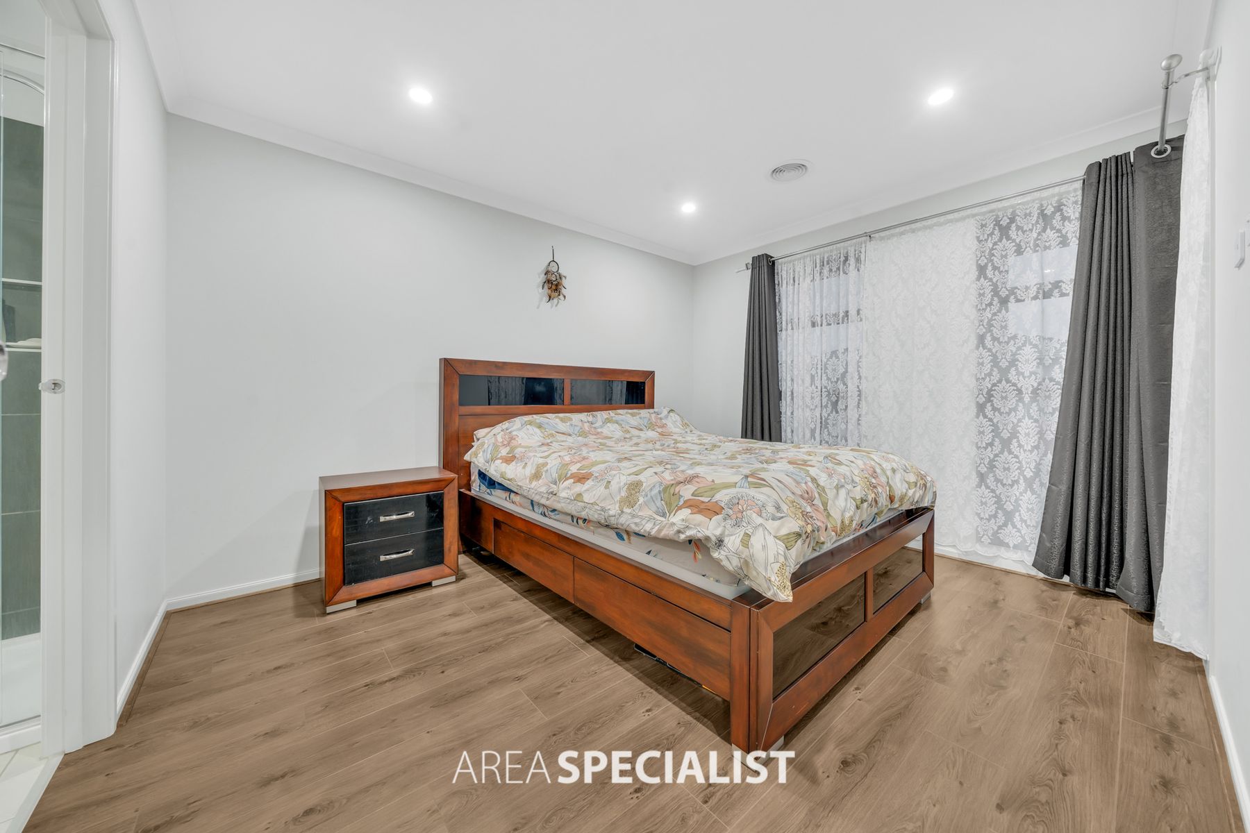 46 Limandus Crescent, Cranbourne South, VIC 3977, Cranbourne South - Thumbnail 2