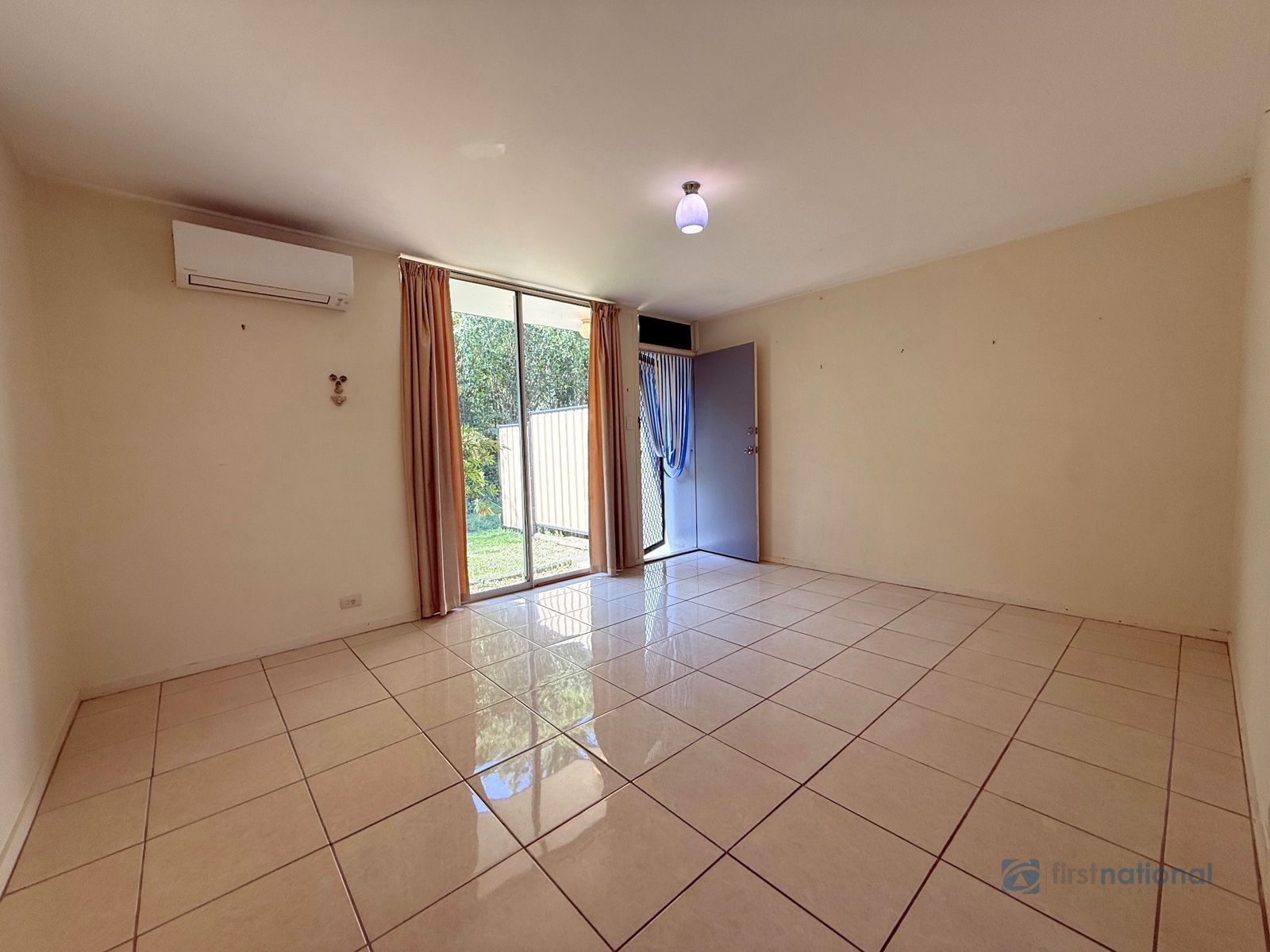 2/54 CHERMSIDE ROAD, Eastern Heights, QLD 4305, Eastern Heights - Thumbnail 3