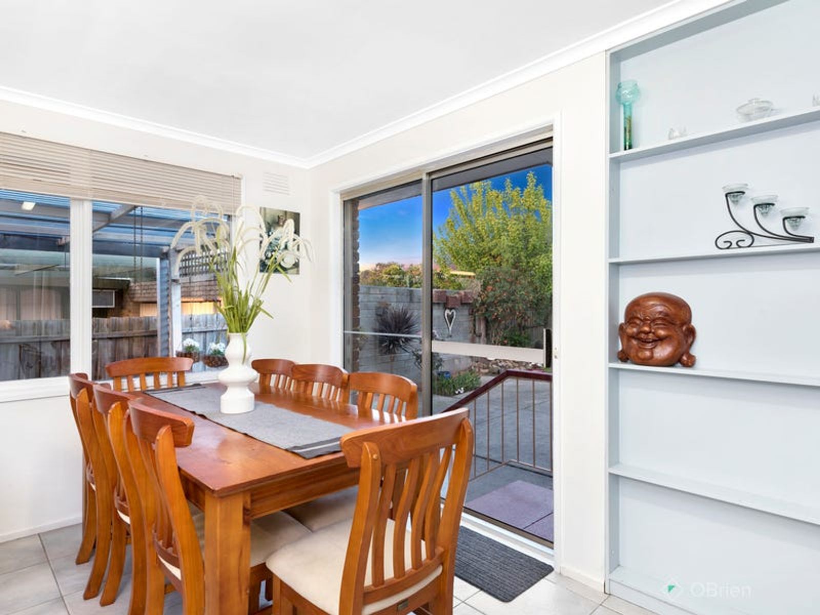 2 Melliodora Court, Endeavour Hills, VIC 3802, Endeavour Hills - Thumbnail 4