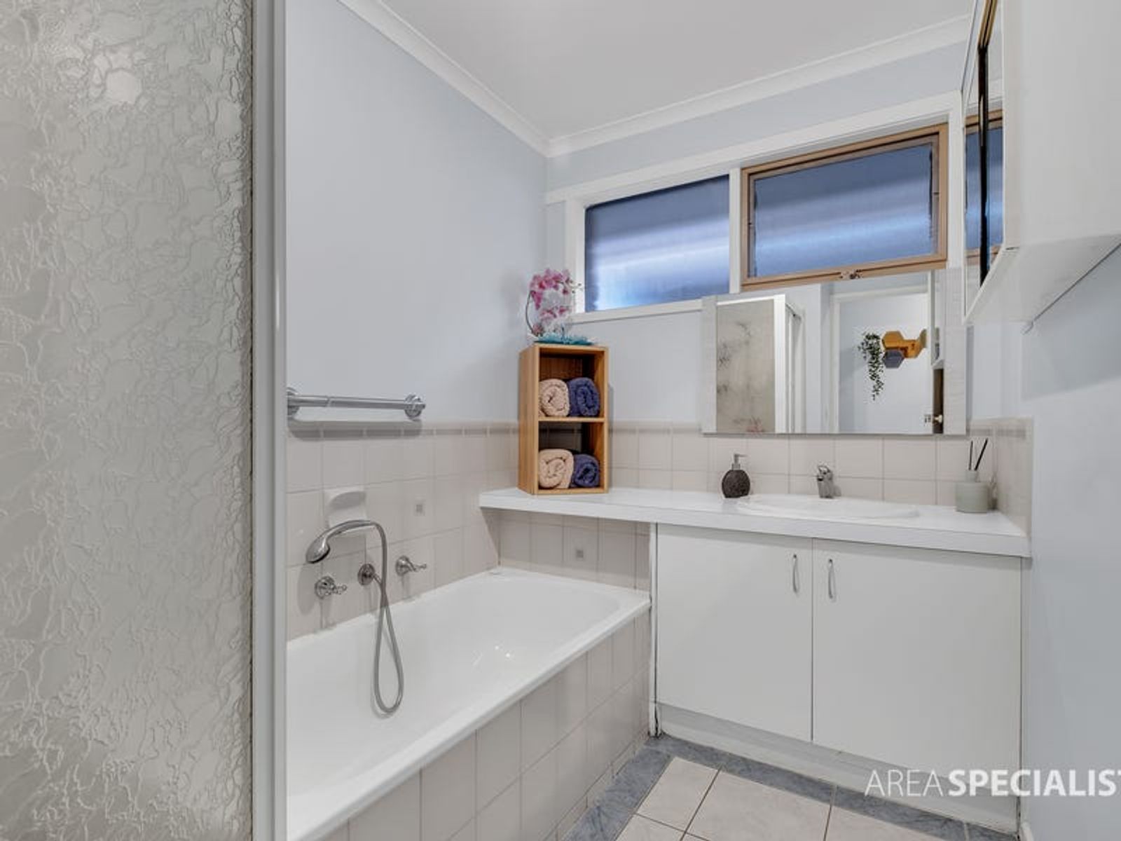 16 Lesley Drive, Hampton Park, VIC 3976, Hampton Park - Thumbnail 8