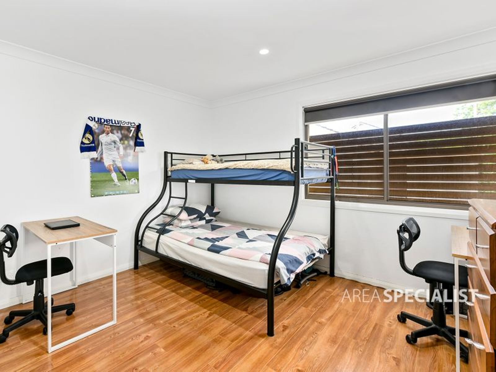 8/34, Doveton - Thumbnail 7