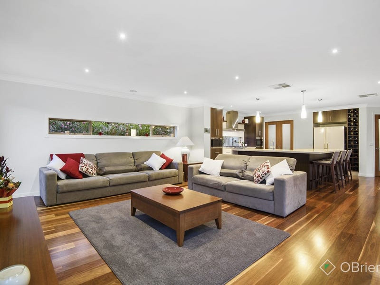 12 Telford Drive, Berwick, VIC 3806, Berwick - Thumbnail 2