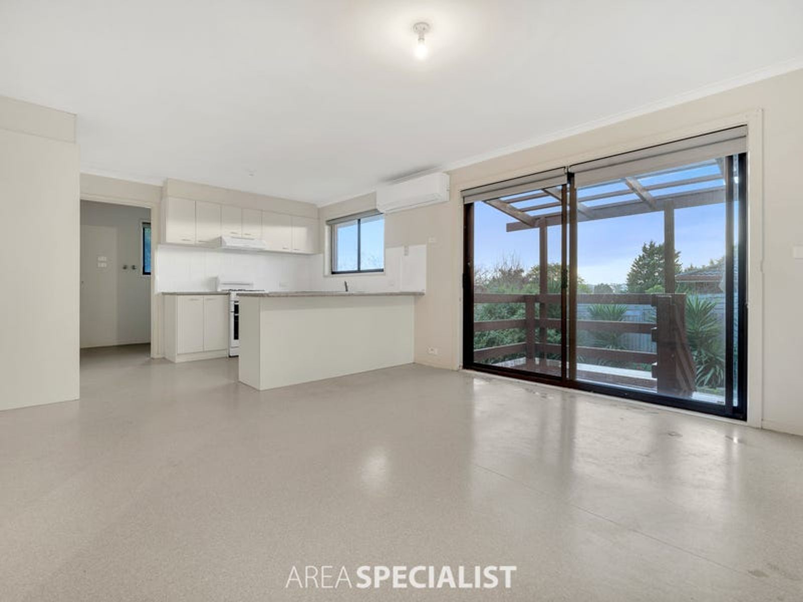 13 Channelle Close, Hampton Park, VIC 3976, Hampton Park - Thumbnail 3
