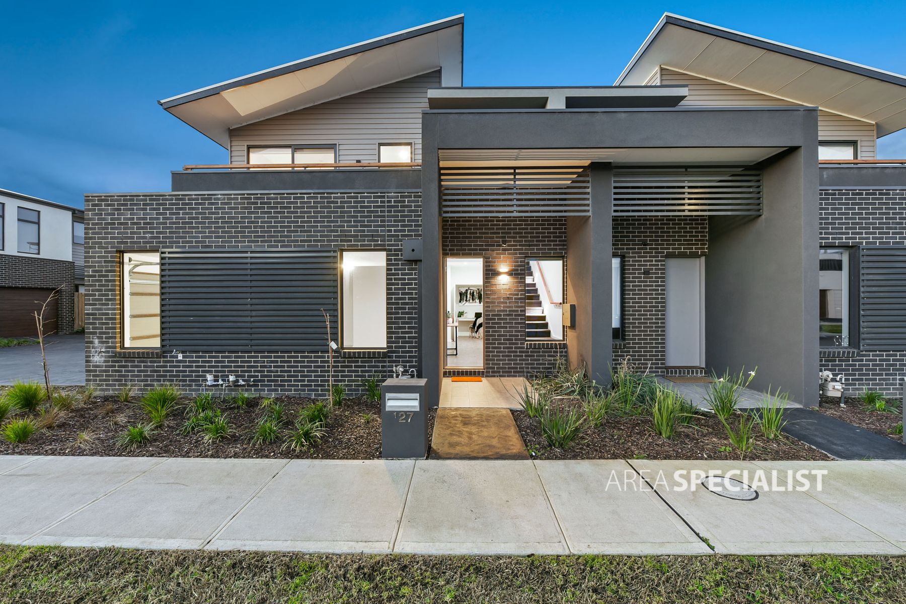 1/27 Abercrombie Avenue, Keysborough, VIC 3173, Keysborough - Thumbnail 2