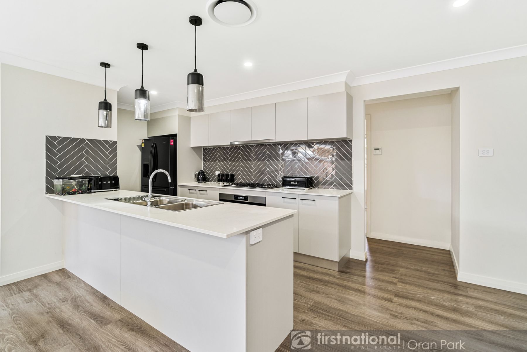 20 Meale Avenue, Gledswood Hills NSW 2557, Gledswood Hills - Thumbnail 3