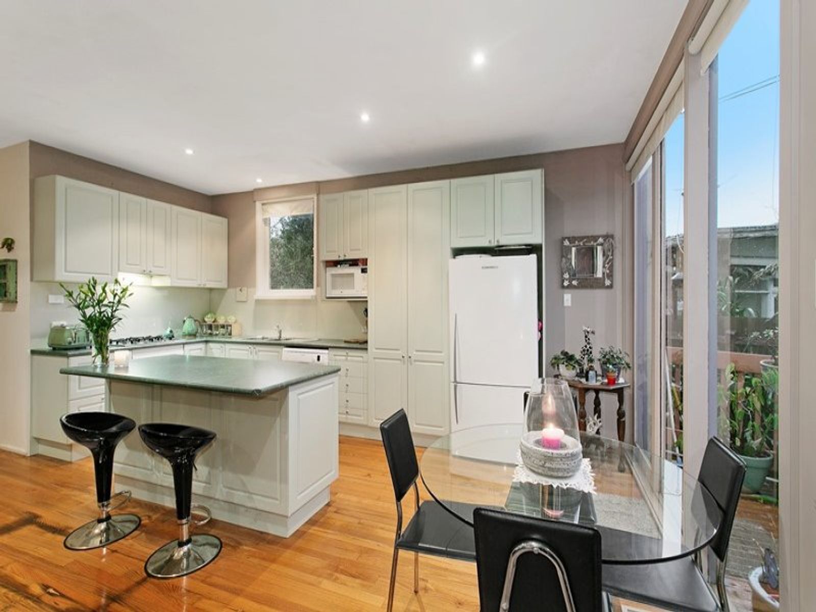 8 Norland Street, Cheltenham, VIC 3192, Cheltenham - Thumbnail 3